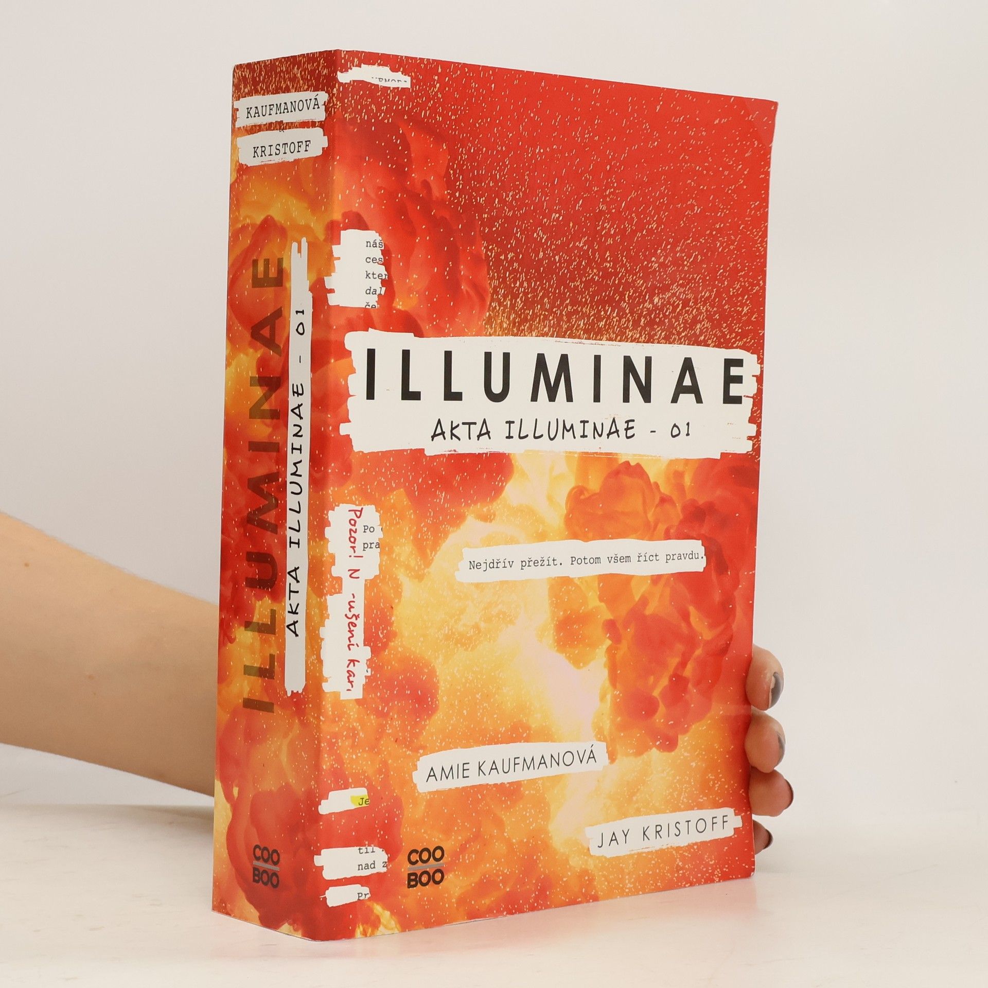 Amie Kaufman Illuminae