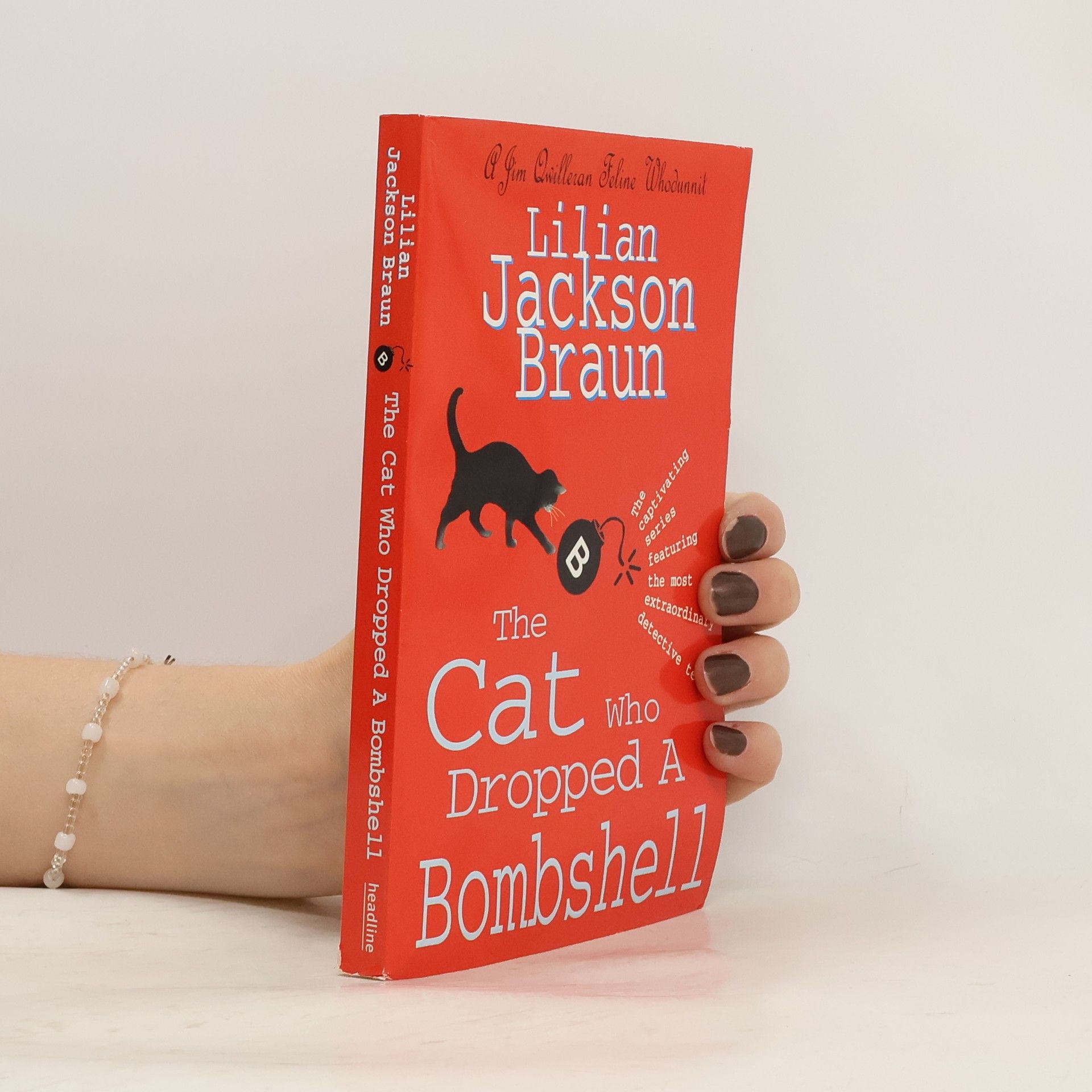 Lilian Jackson Braun The Cat Who... Mysteries - 28: The Cat Who Dropped A Bombshell