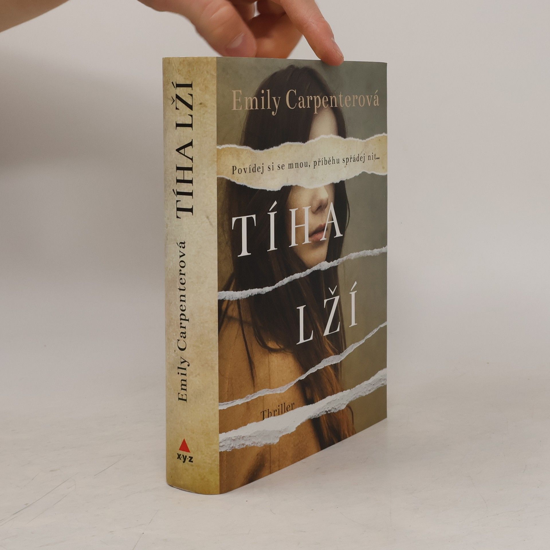 Emily Carpenter Tíha lží