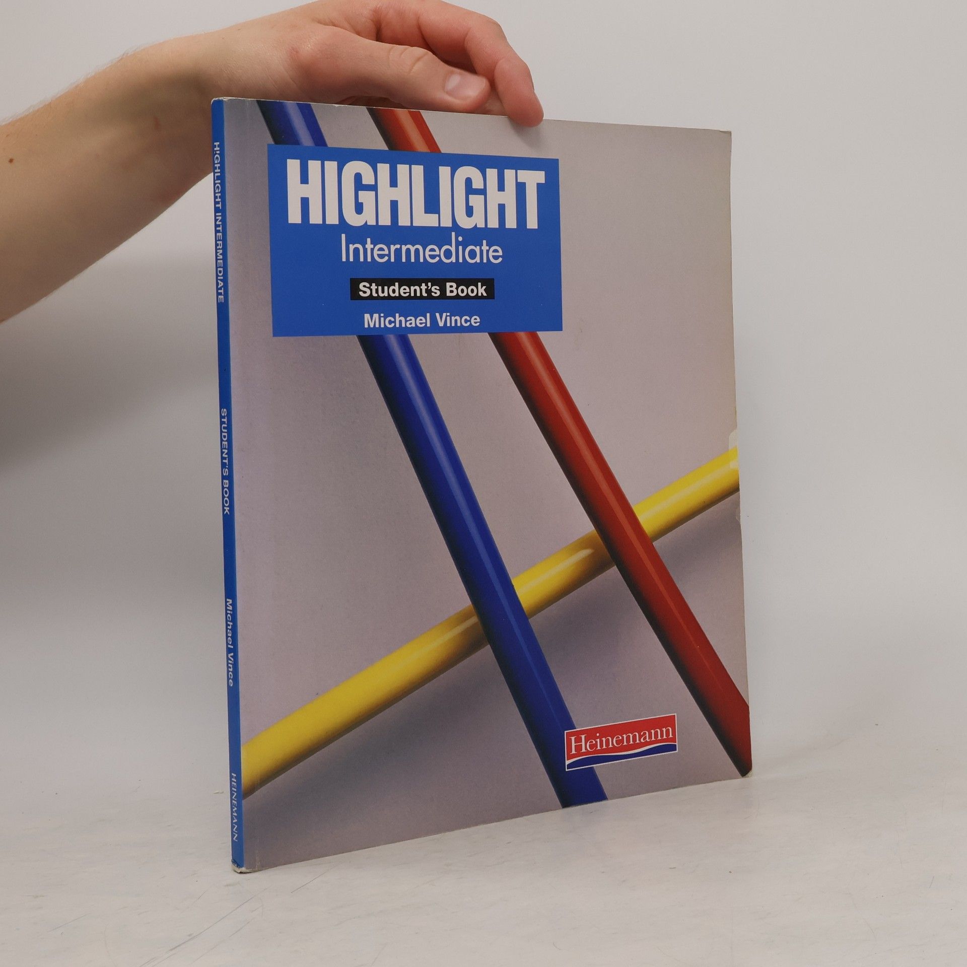 Michael Vince Highlight Intermediate Student's Book