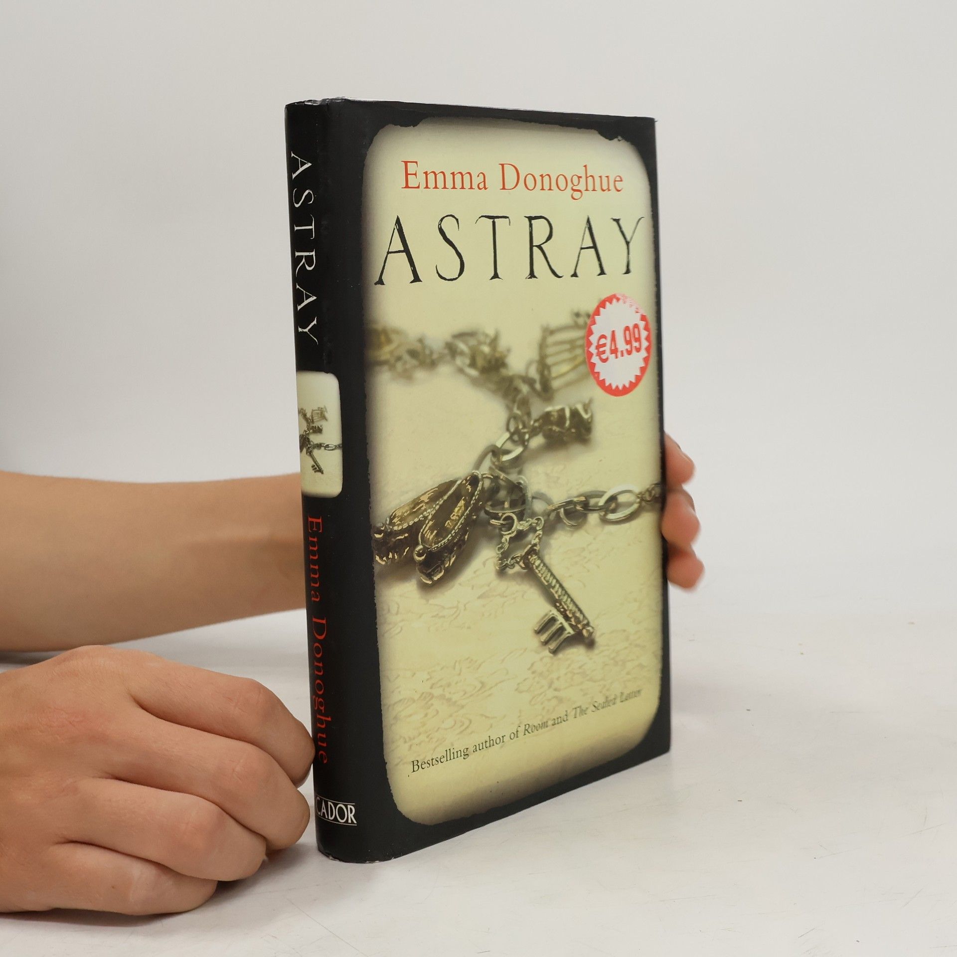 Emma Donoghue Astray