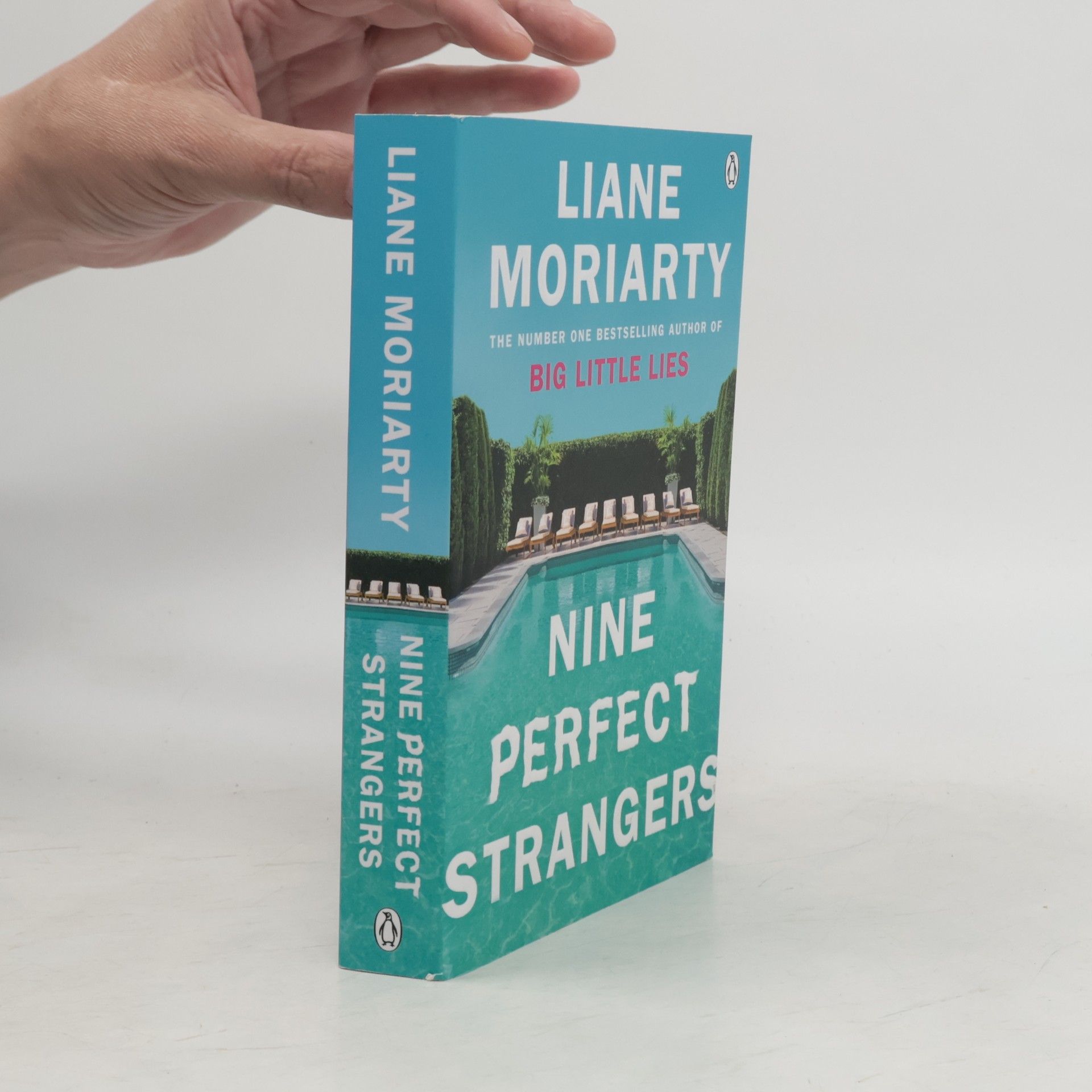 Liane Moriarty Nine perfect strangers