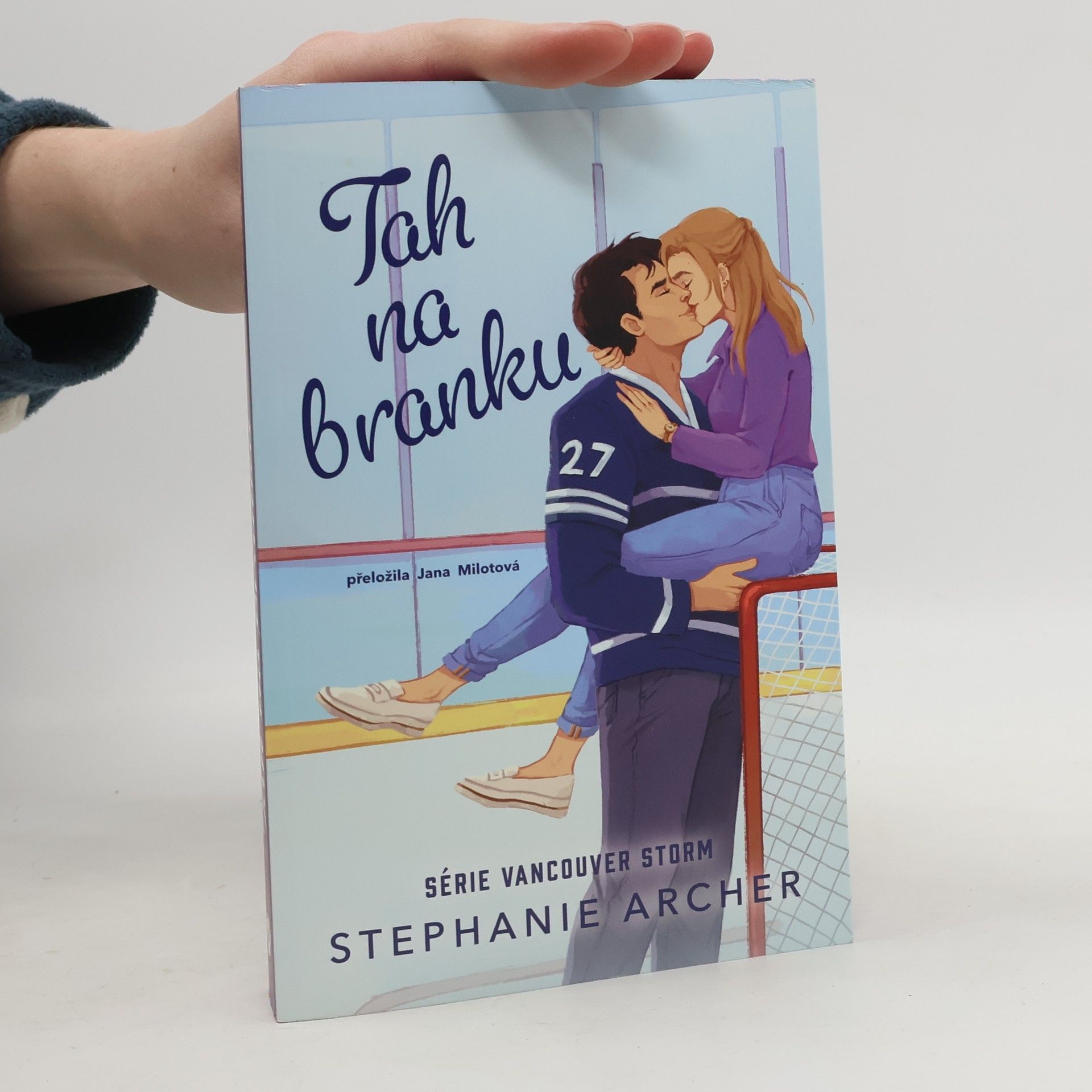 Stephanie Archer Tah na branku