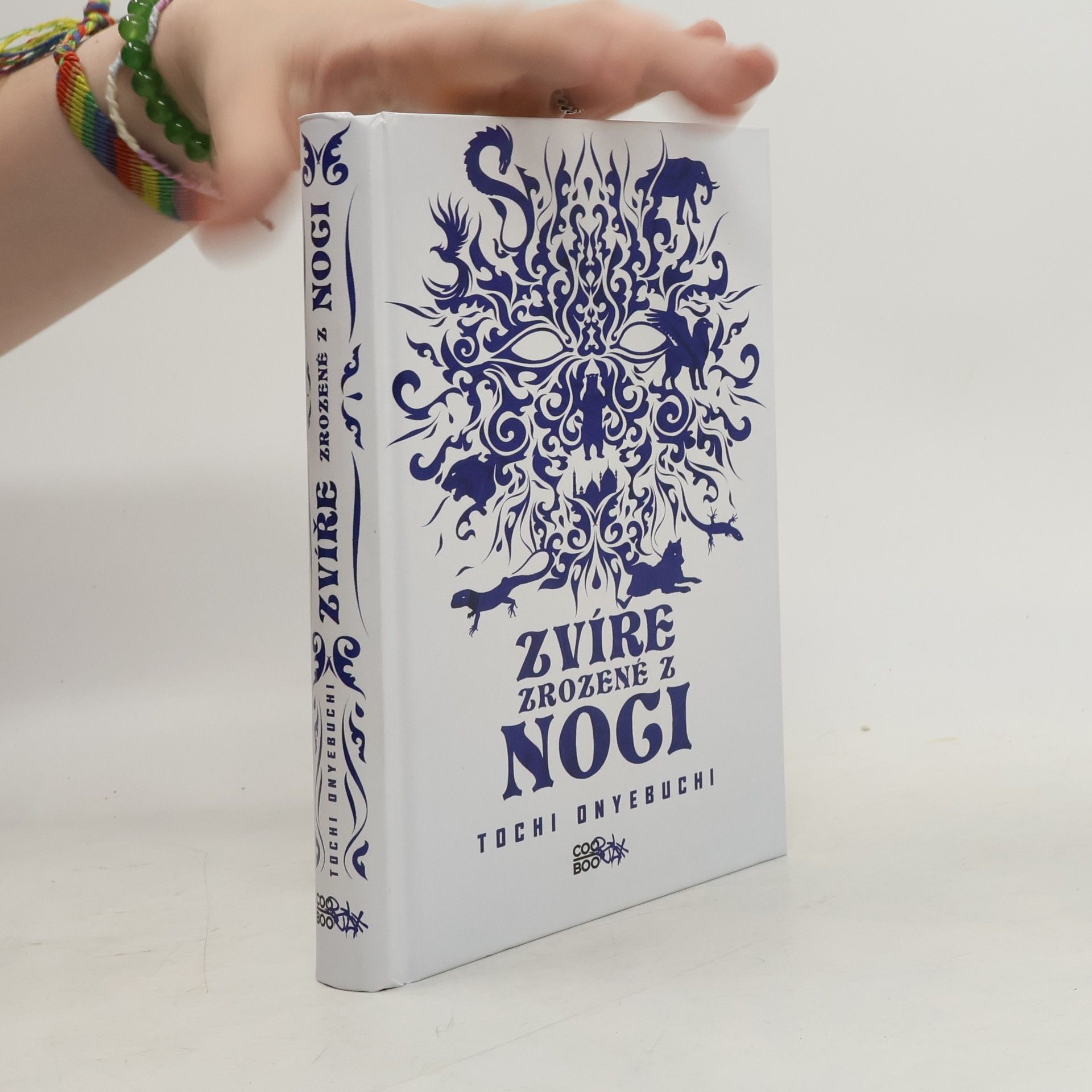 Tochi Onyebuchi Zvíře zrozené z noci