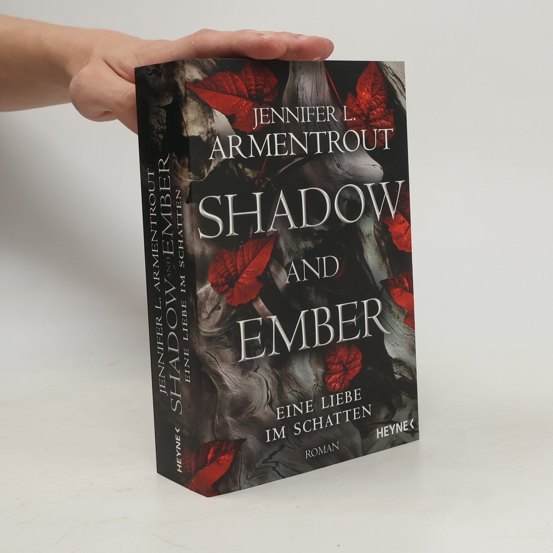 Jennifer Armentrout Shadow and Ember