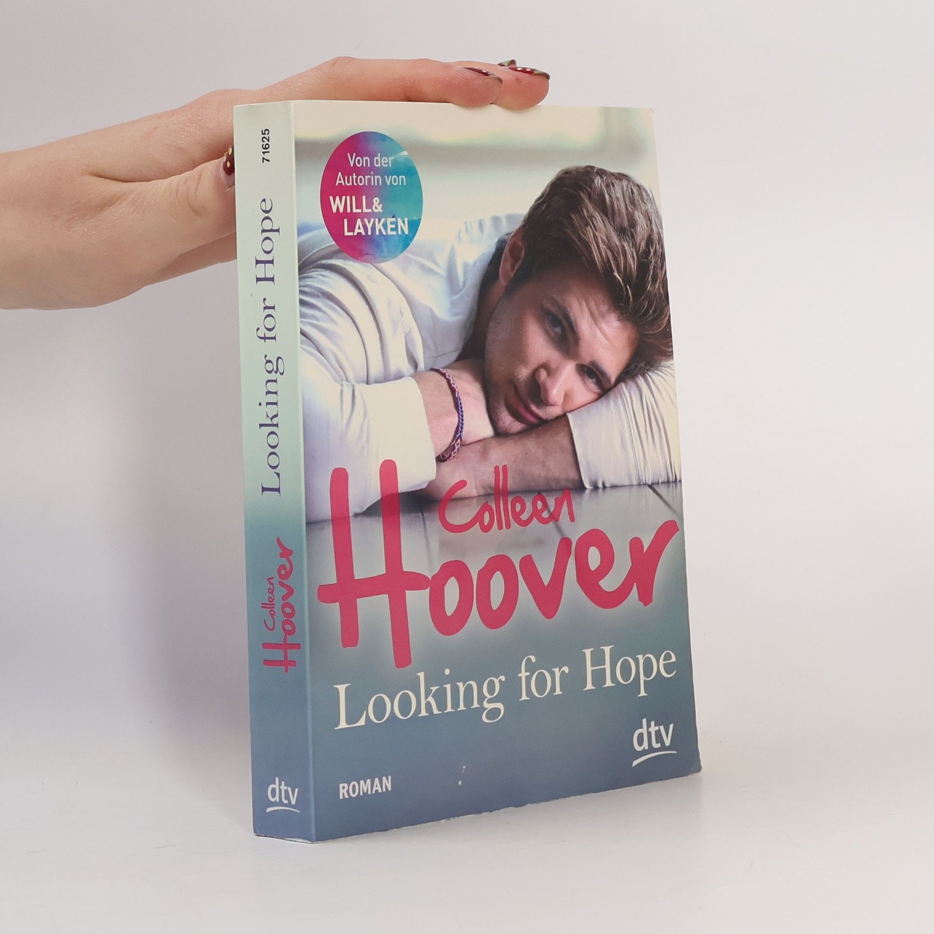 Colleen Hoover Looking for hope