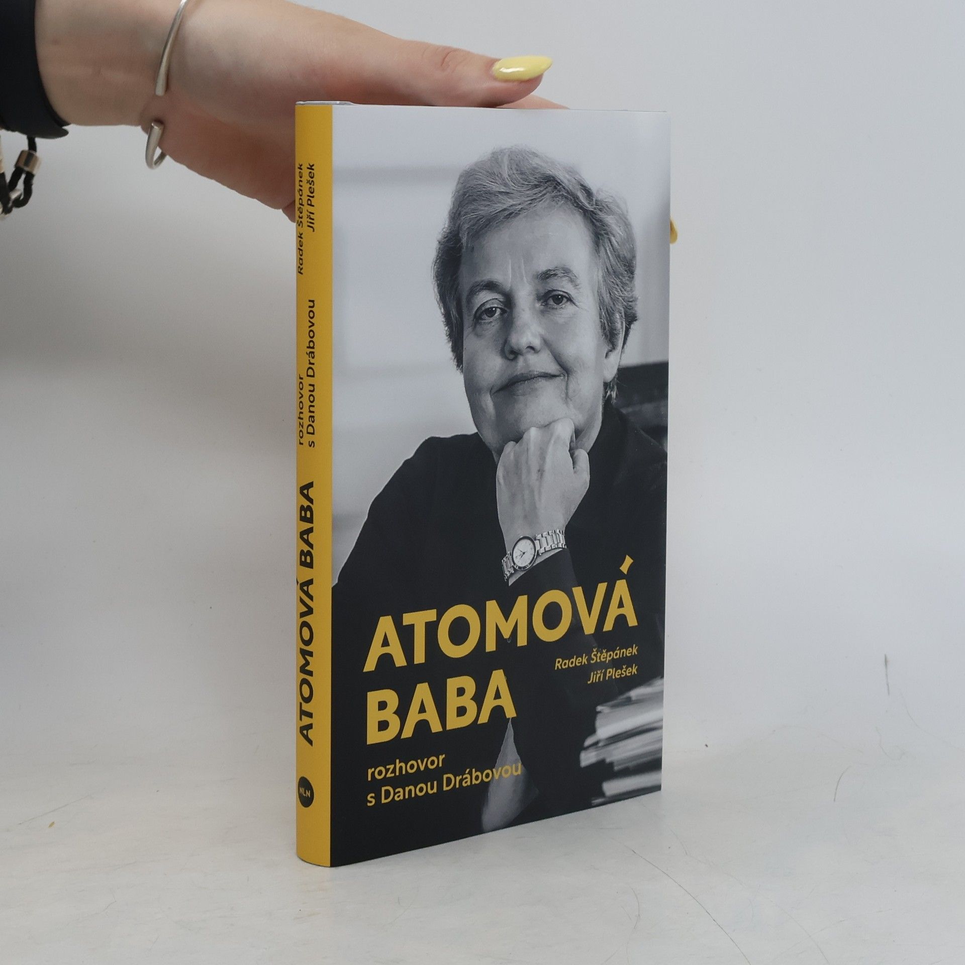Atomová baba: Rozhovor s Danou Drábovou
