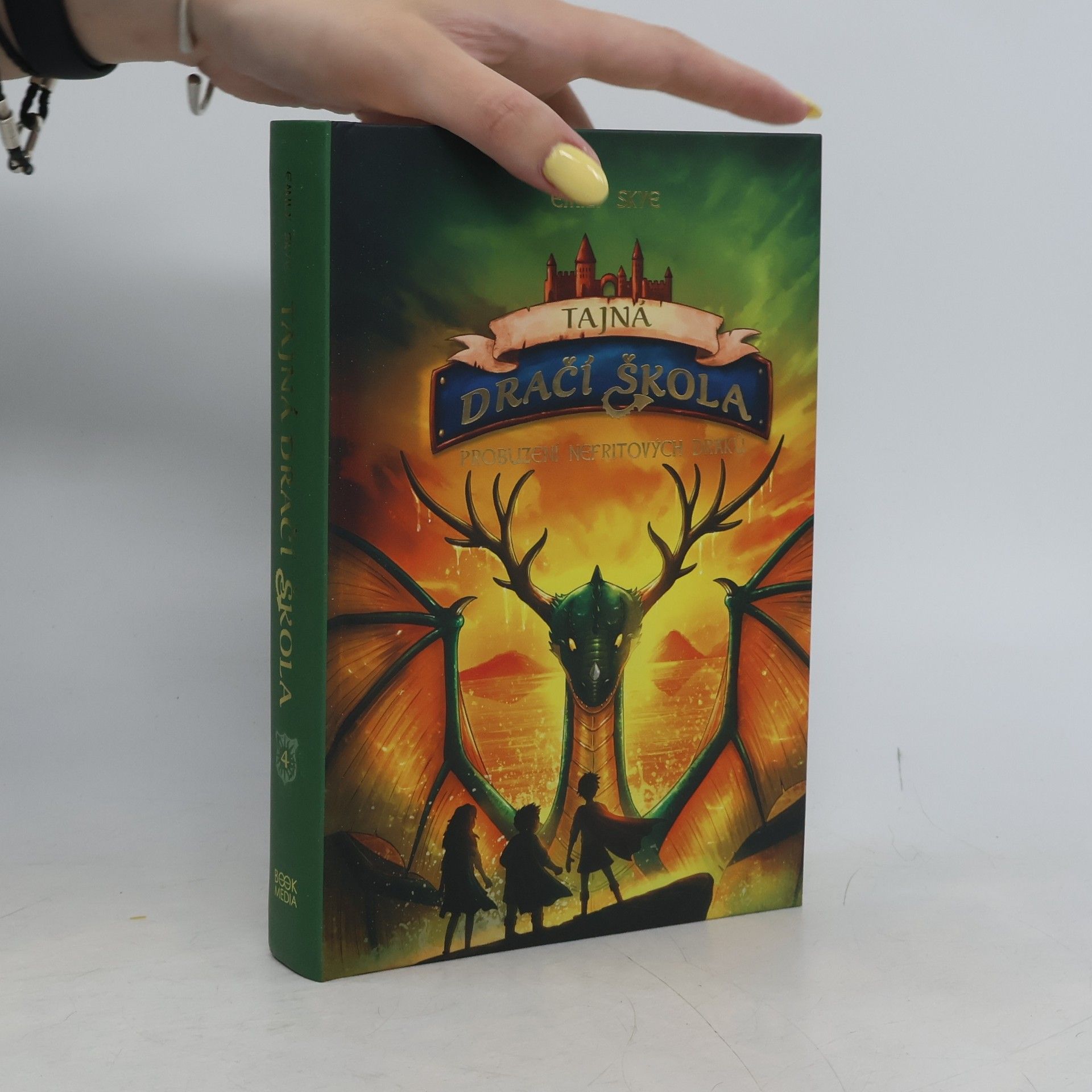 Tajná dračí škola Probuzení nefritových draků
