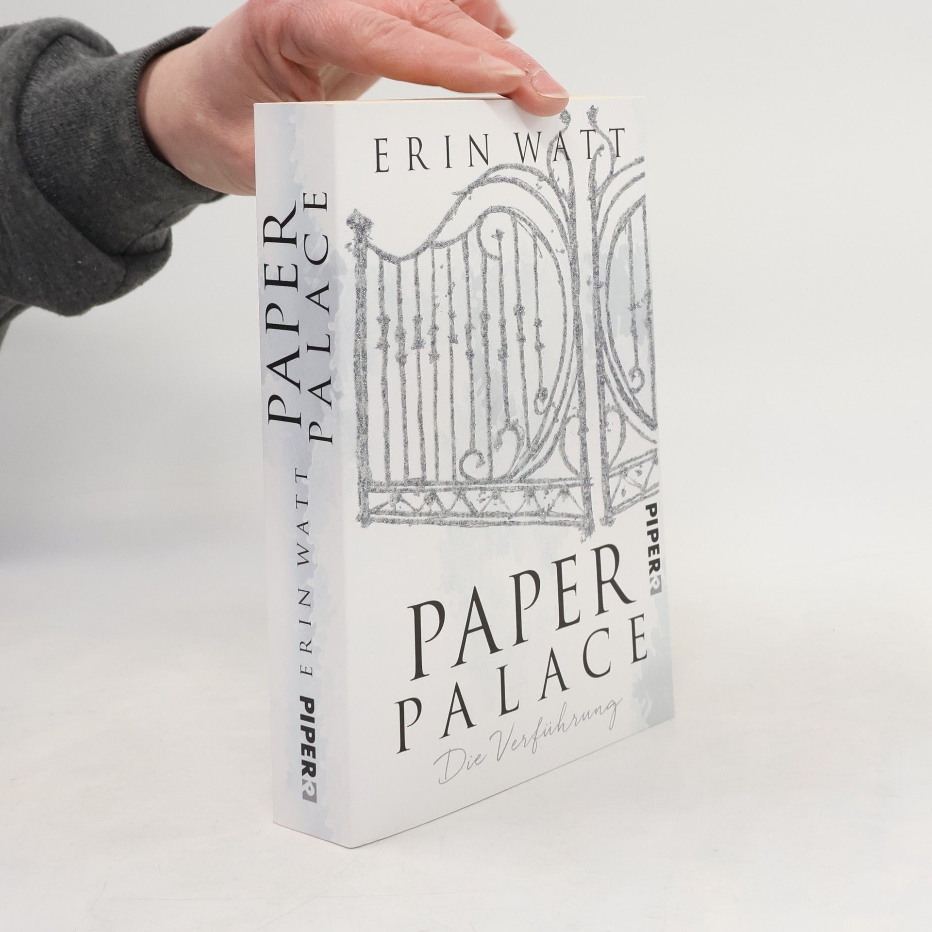 Elle Kennedy Paper Palace