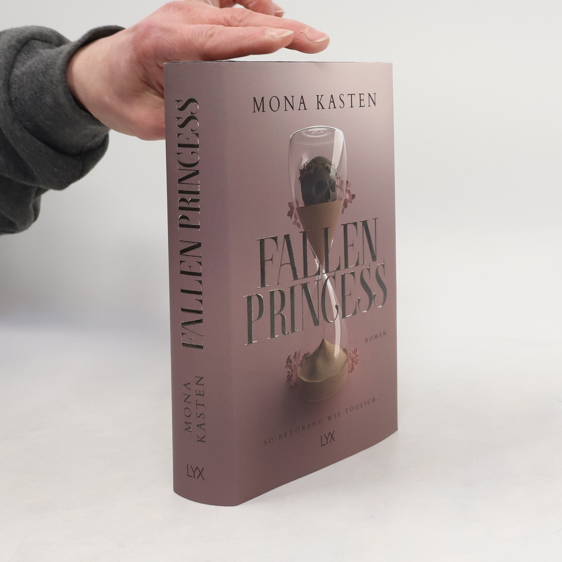 Mona Kasten Fallen Princess