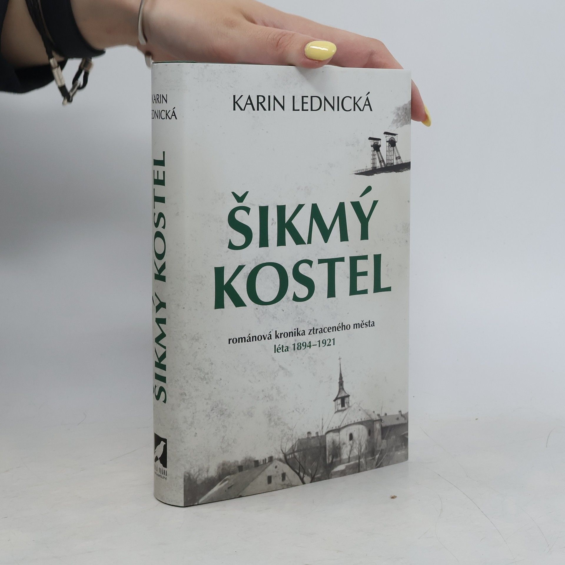Karin Lednická Šikmý kostel