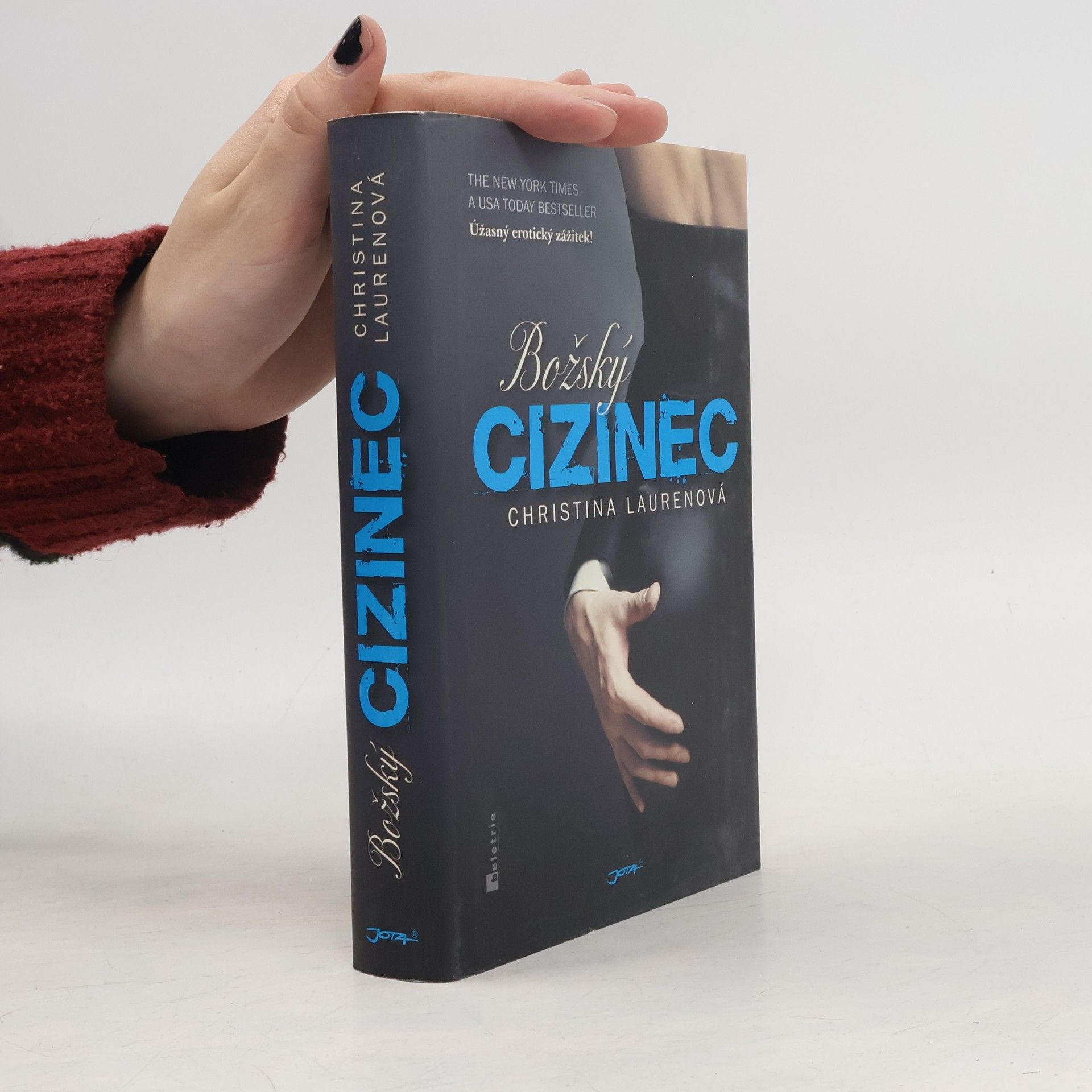 Christina Lauren Božský cizinec