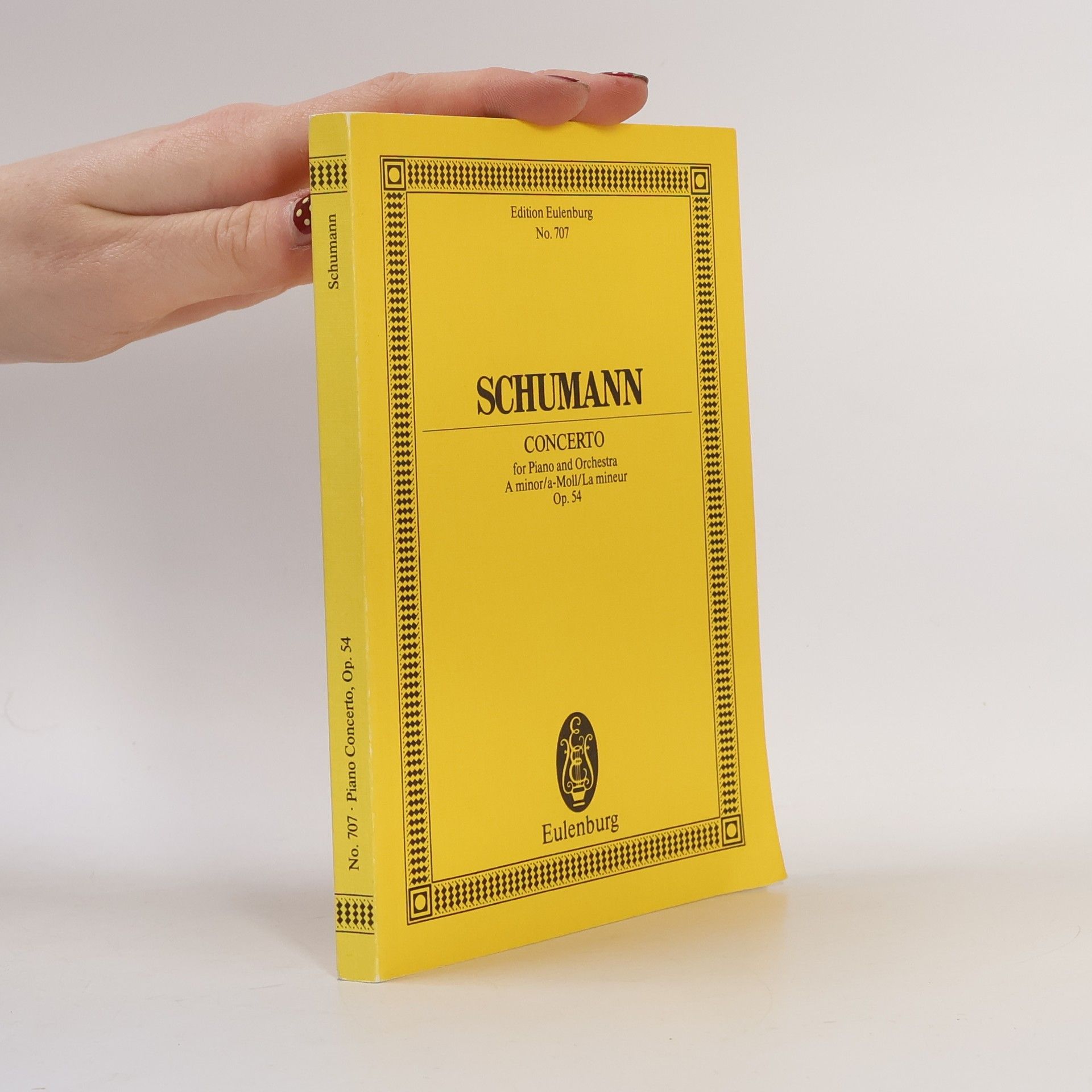 Robert Schumann Concerto for Piano and Orchestra A minor/a-Moll/La mineur Op. 54