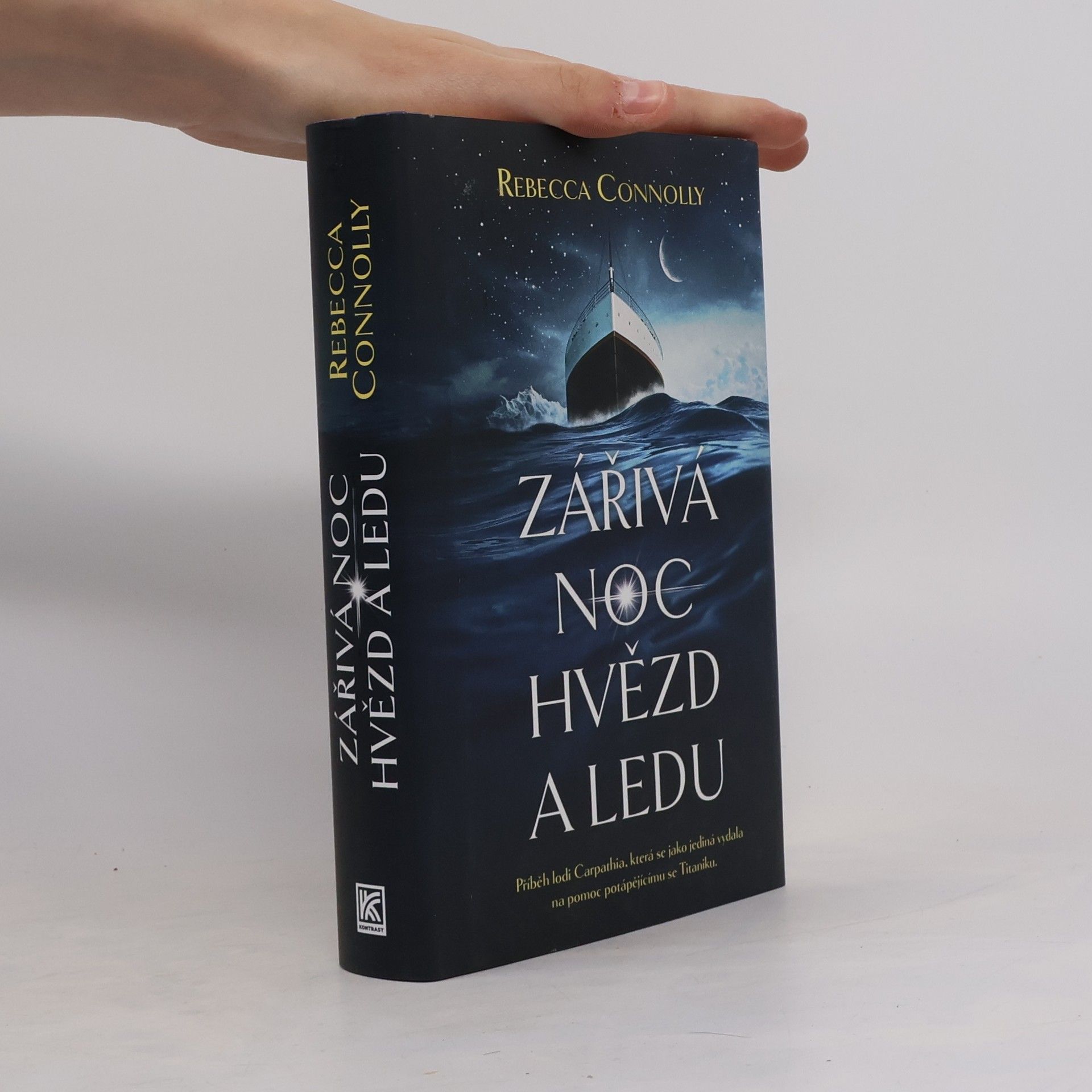Rebecca Connolly Zářivá noc hvězd a ledu