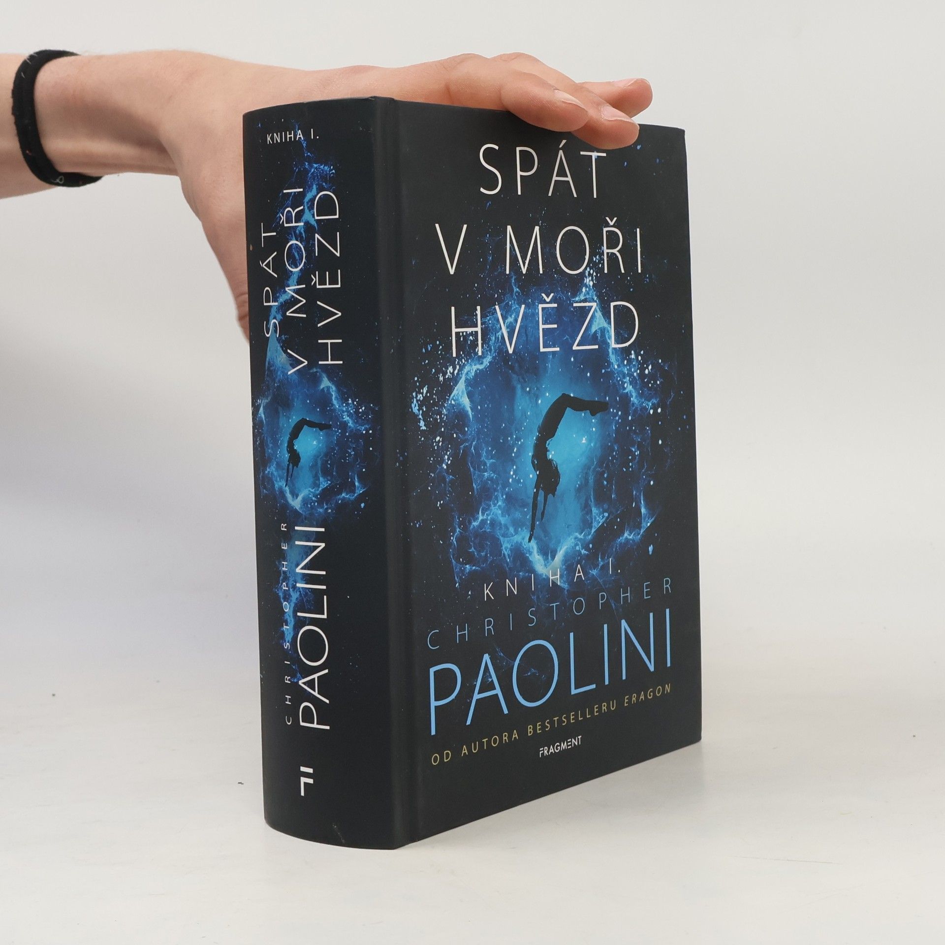 Christopher Paolini Spát v moři hvězd