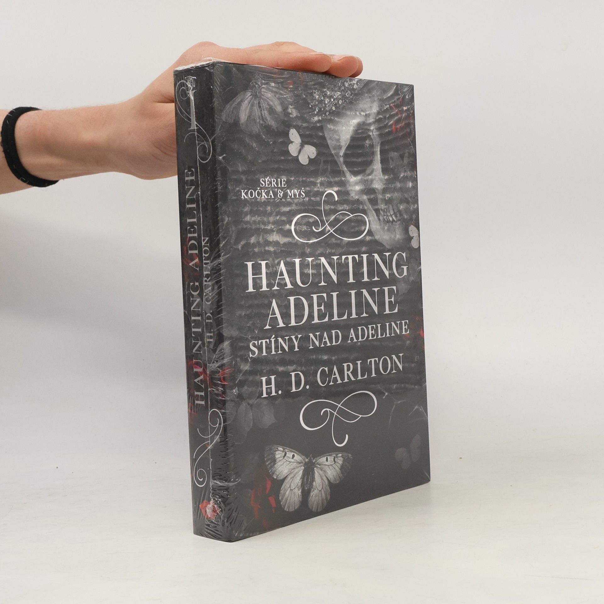 H. D. Carlton Haunting Adeline: Stíny nad Adeline