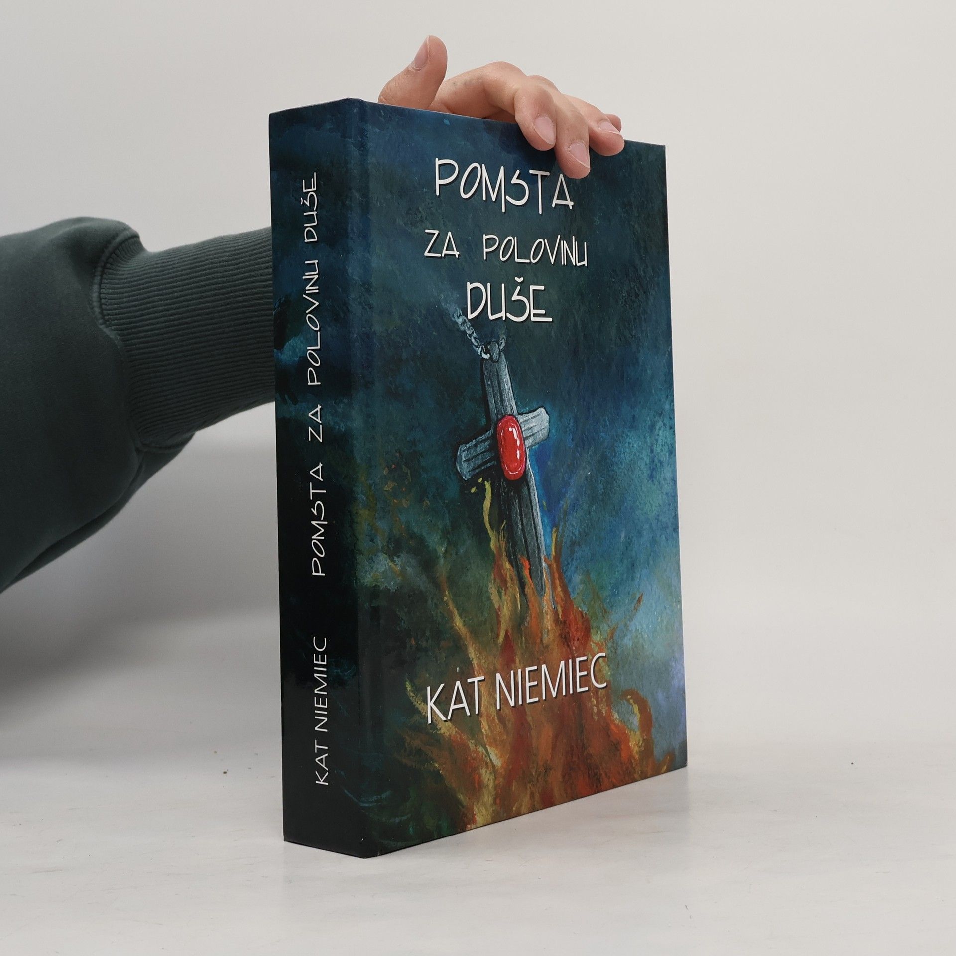 Kat Niemiec Pomsta za polovinu duše