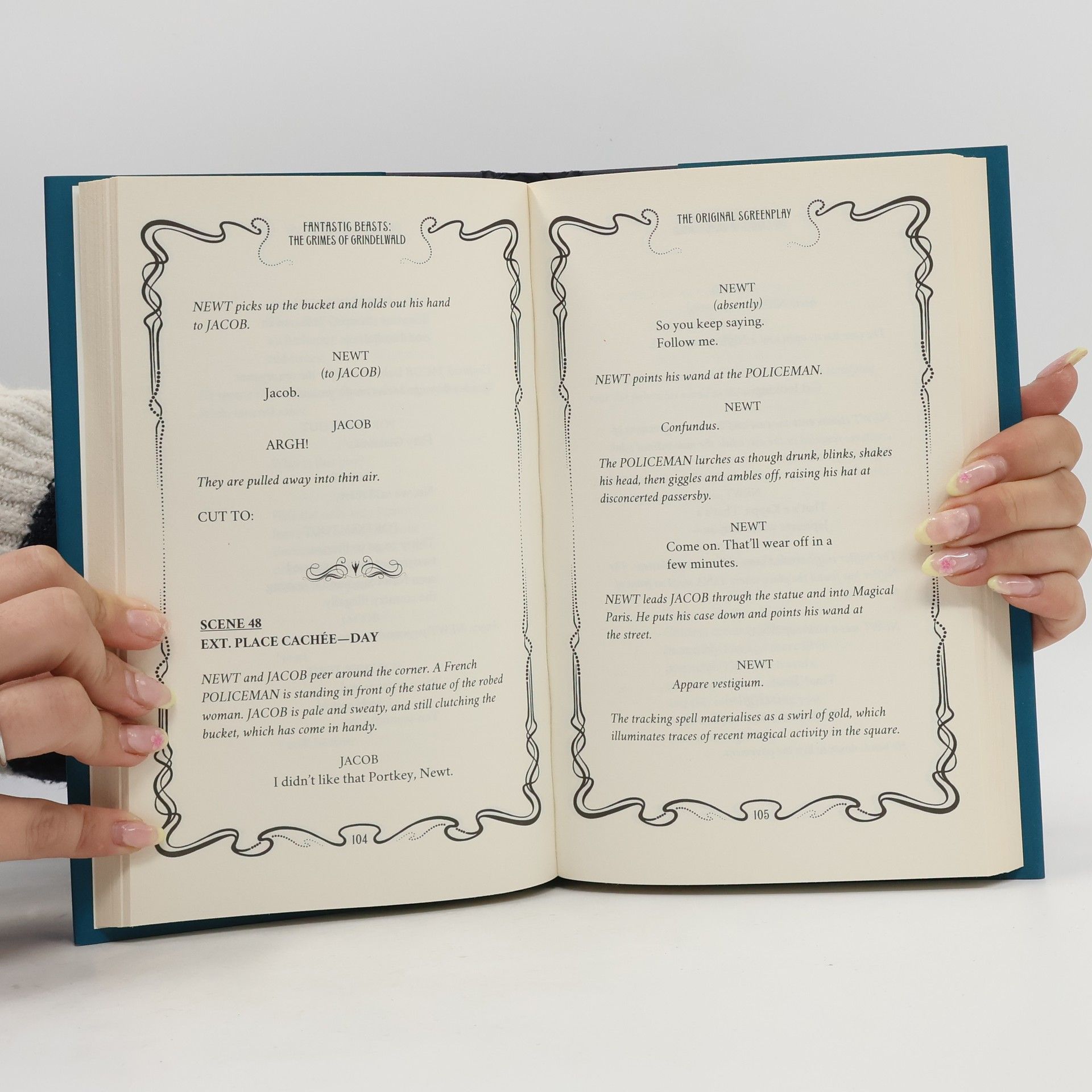 Joanne K. Rowlingová Fantastic Beasts. The Crimes of Grindelwald. The Original Screenplay
