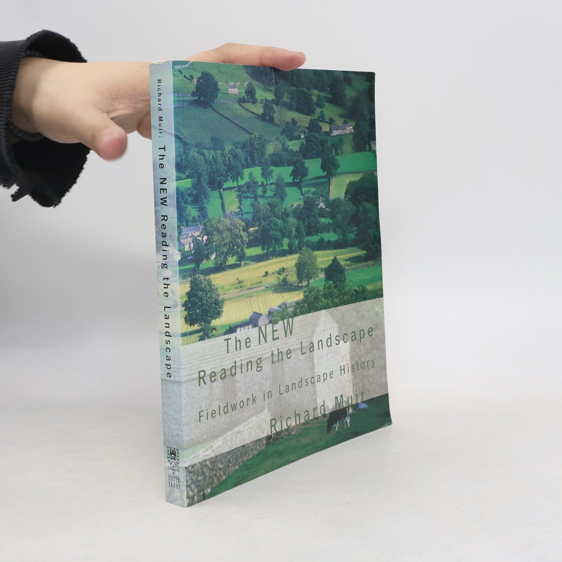 Richard Muir Landscape Studies: New Reading the Landscape