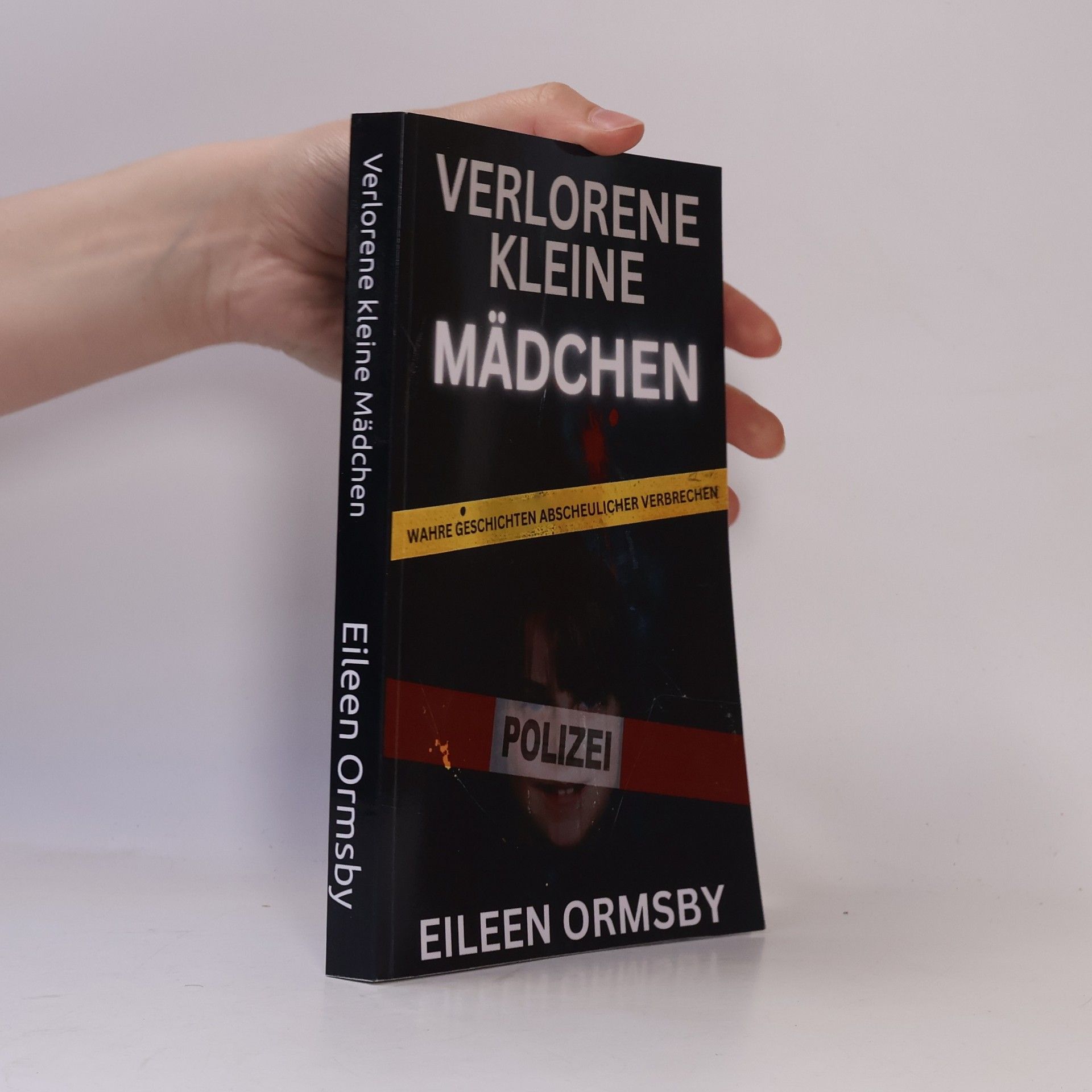 Verlorene kleine Mädchen