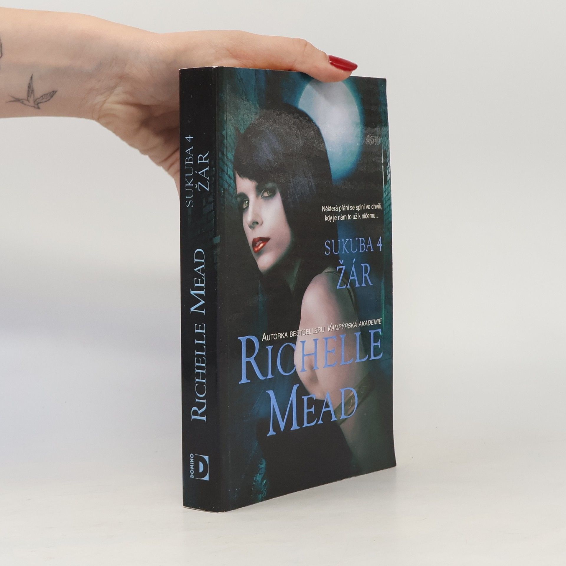 Richelle Mead Sukuba 4 - Žár