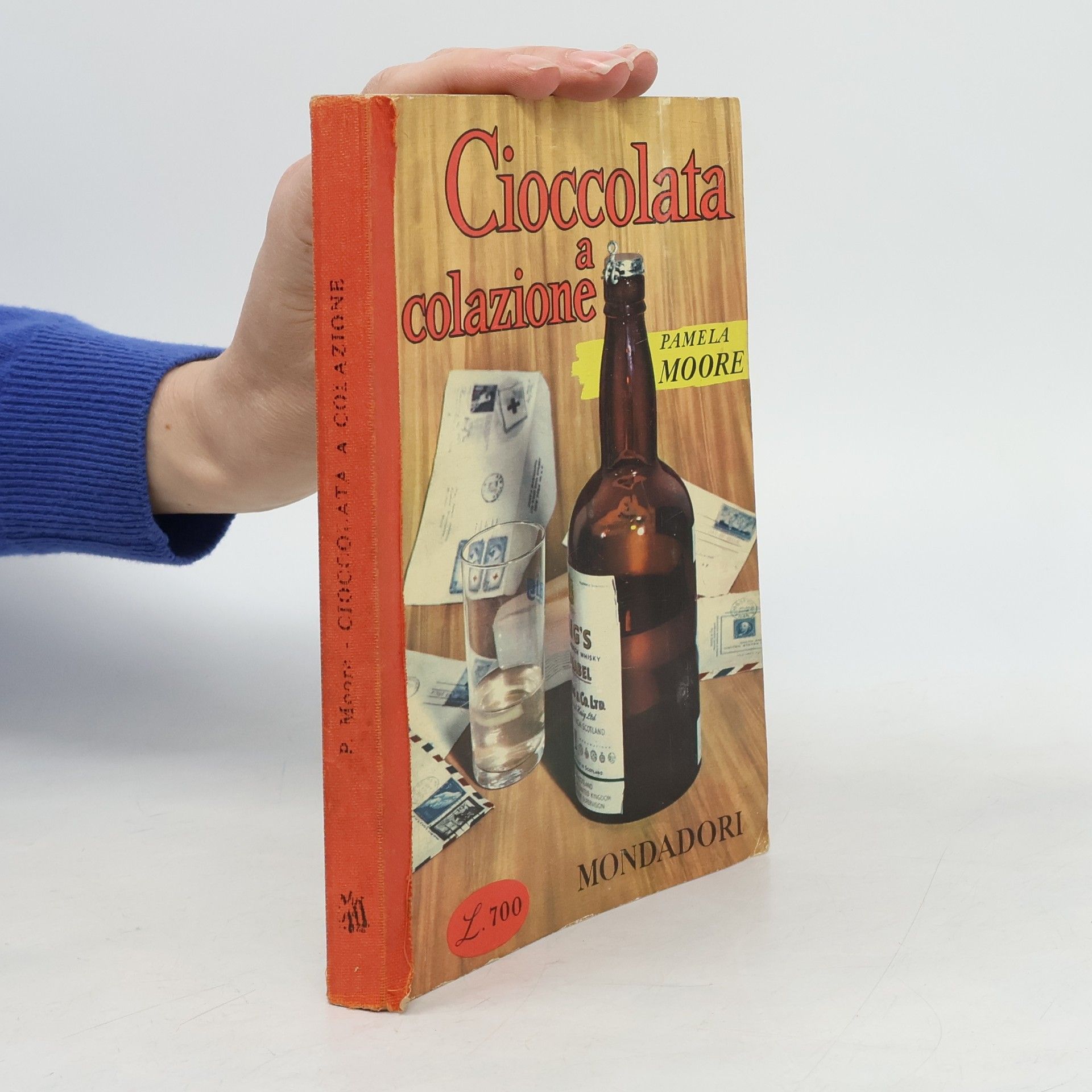 Pamela Moore Cioccolata a colazione