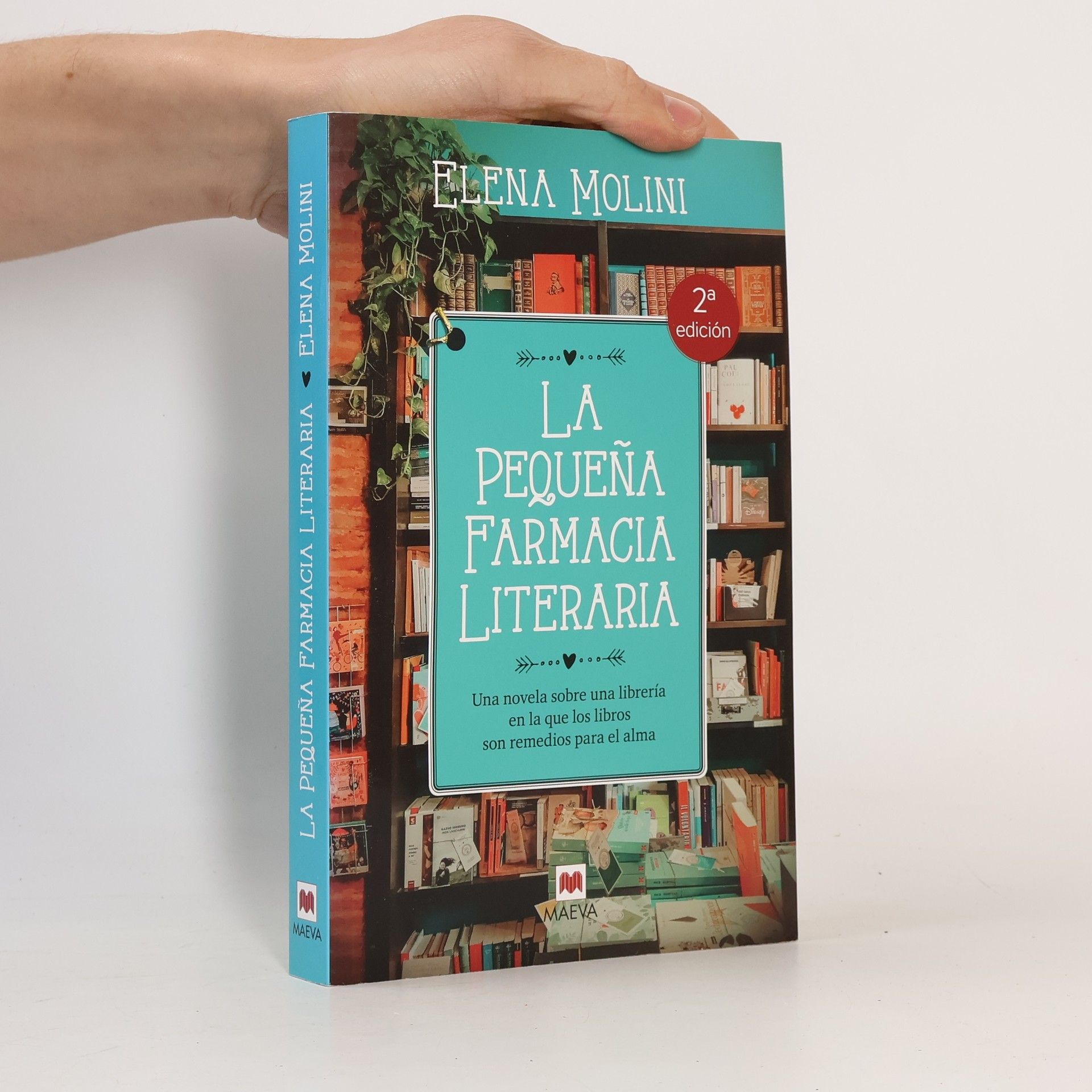 Elena Molini La pequeña farmacia literaria