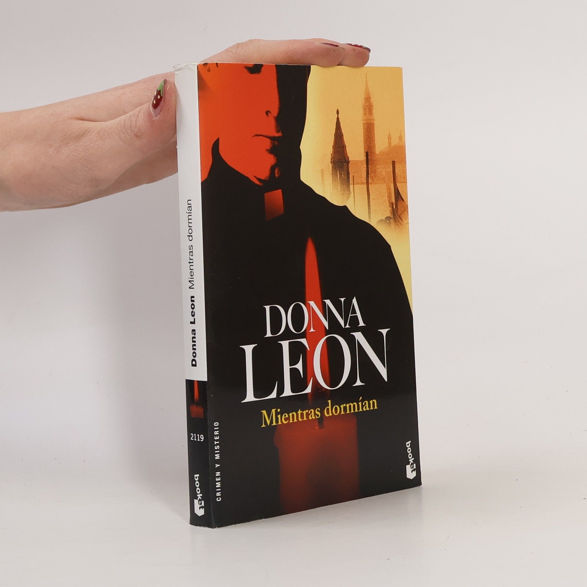 Donna Leon Mientras dormían