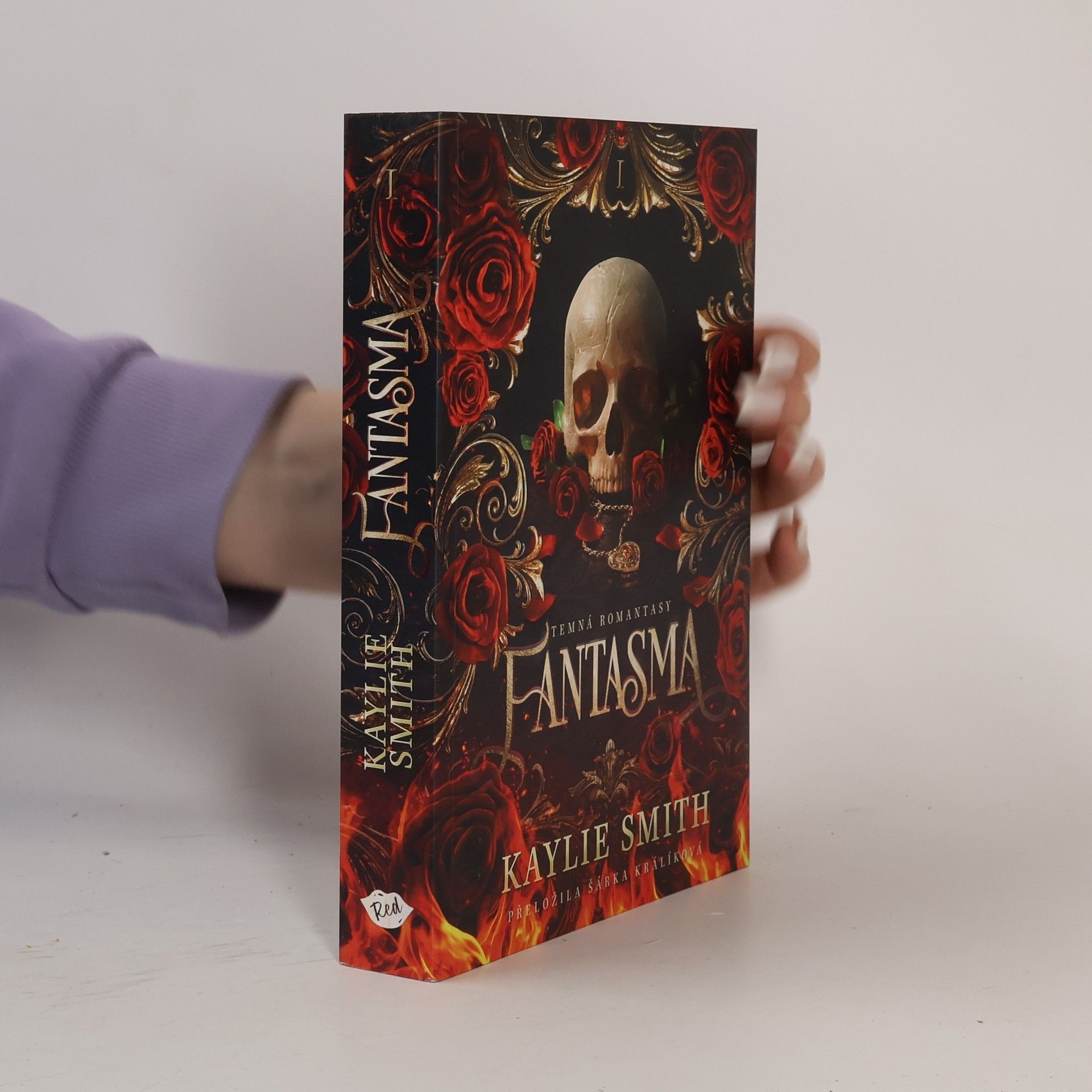 Kaylie Smith Hříšné hry. První díl, Fantasma