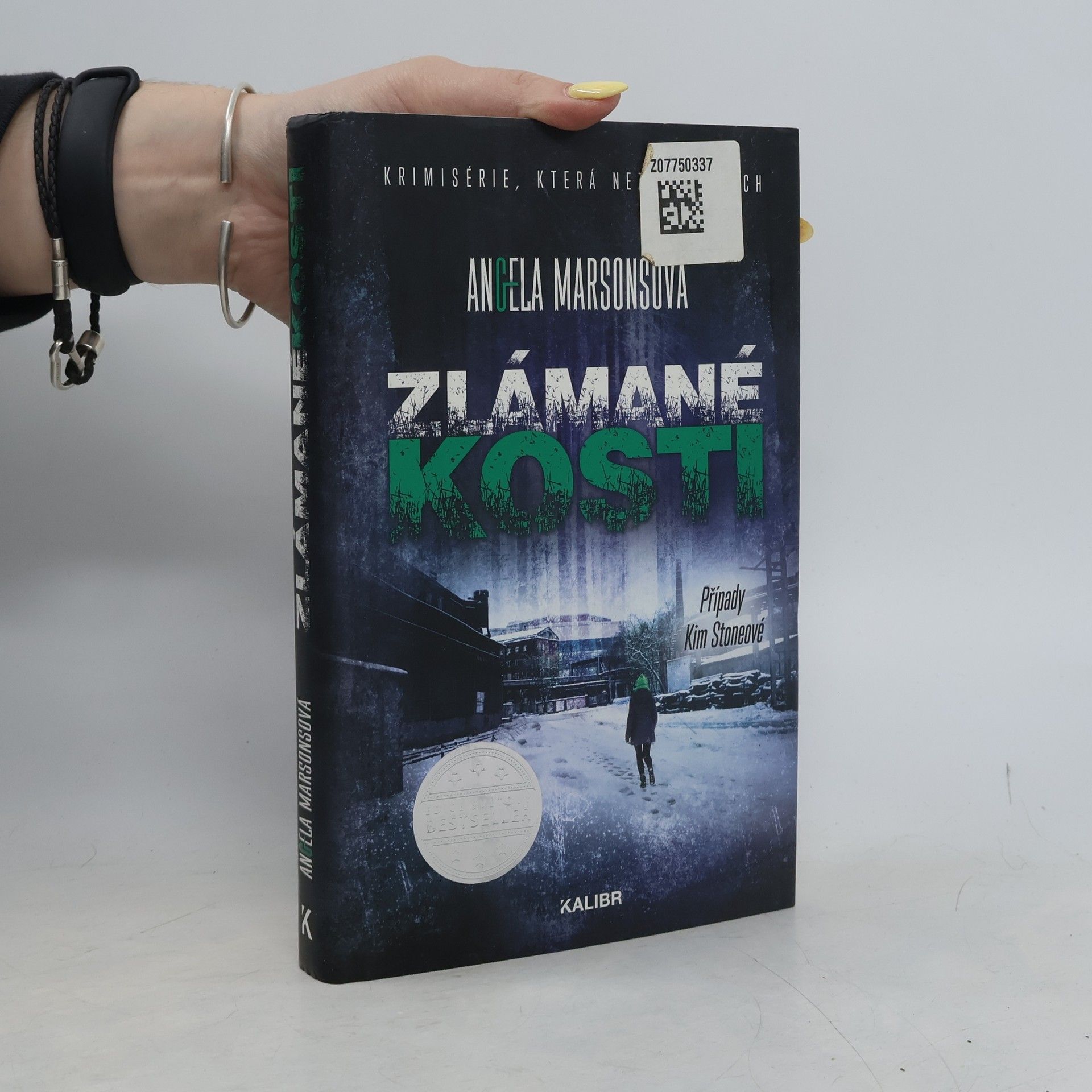 Angela Marsons Zlámané kosti