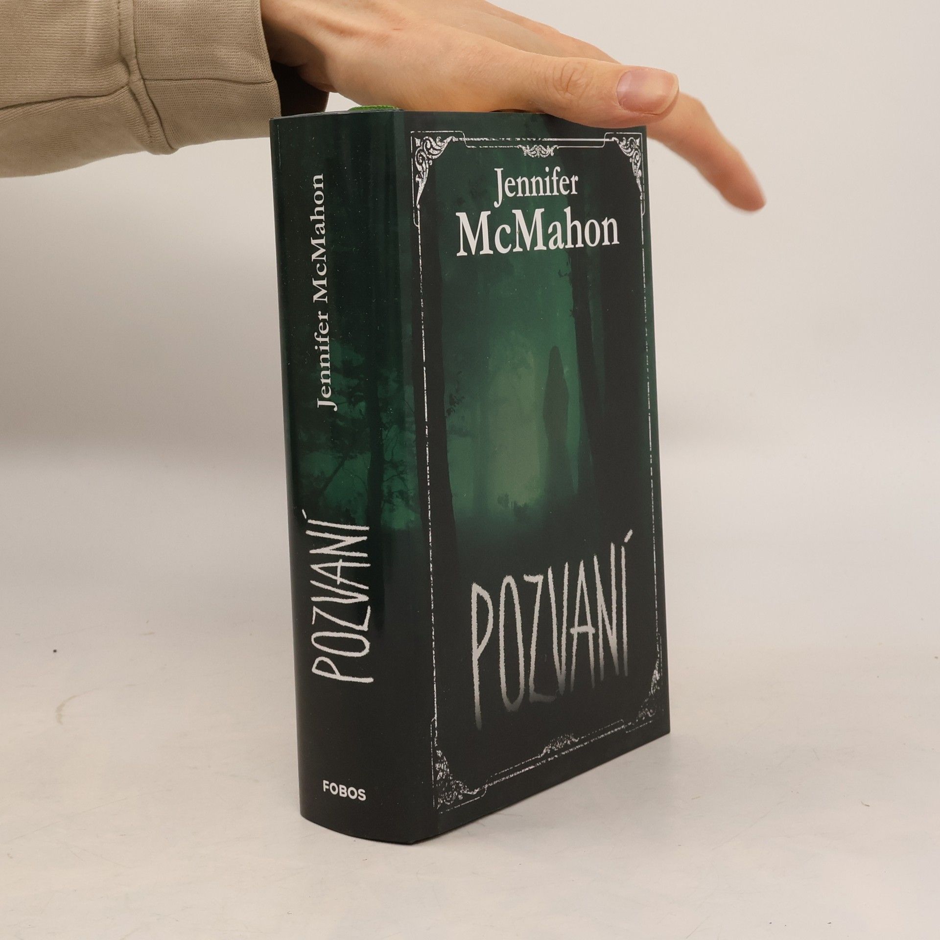 Jennifer McMahon Pozvaní