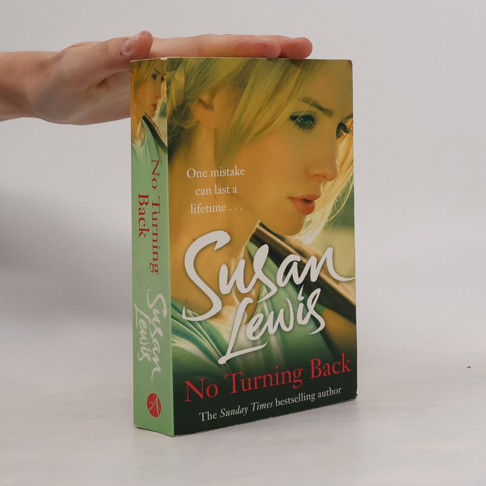 Susan Lewis No Turning Back