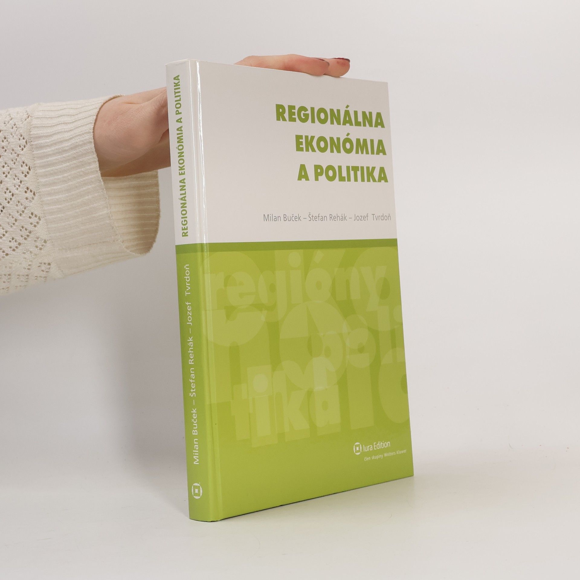Jozef Tvrdoň Regionálna ekonómia a politika