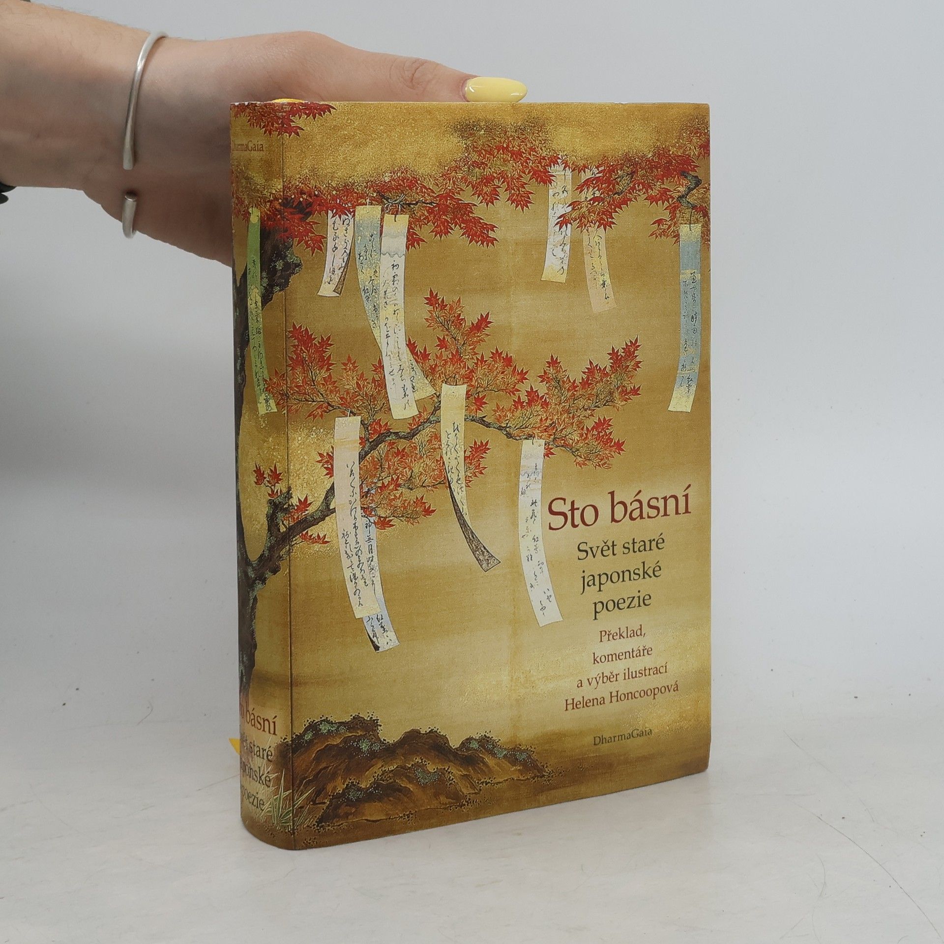 Helena Honcoopová Sto básní: Svět staré japonské poezie