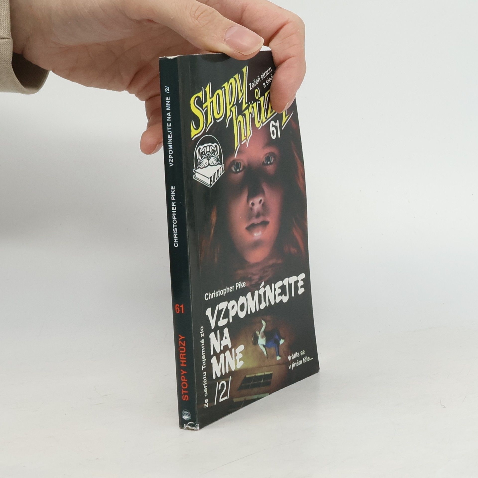 Christopher Pike Vzpomínejte na mne. 2