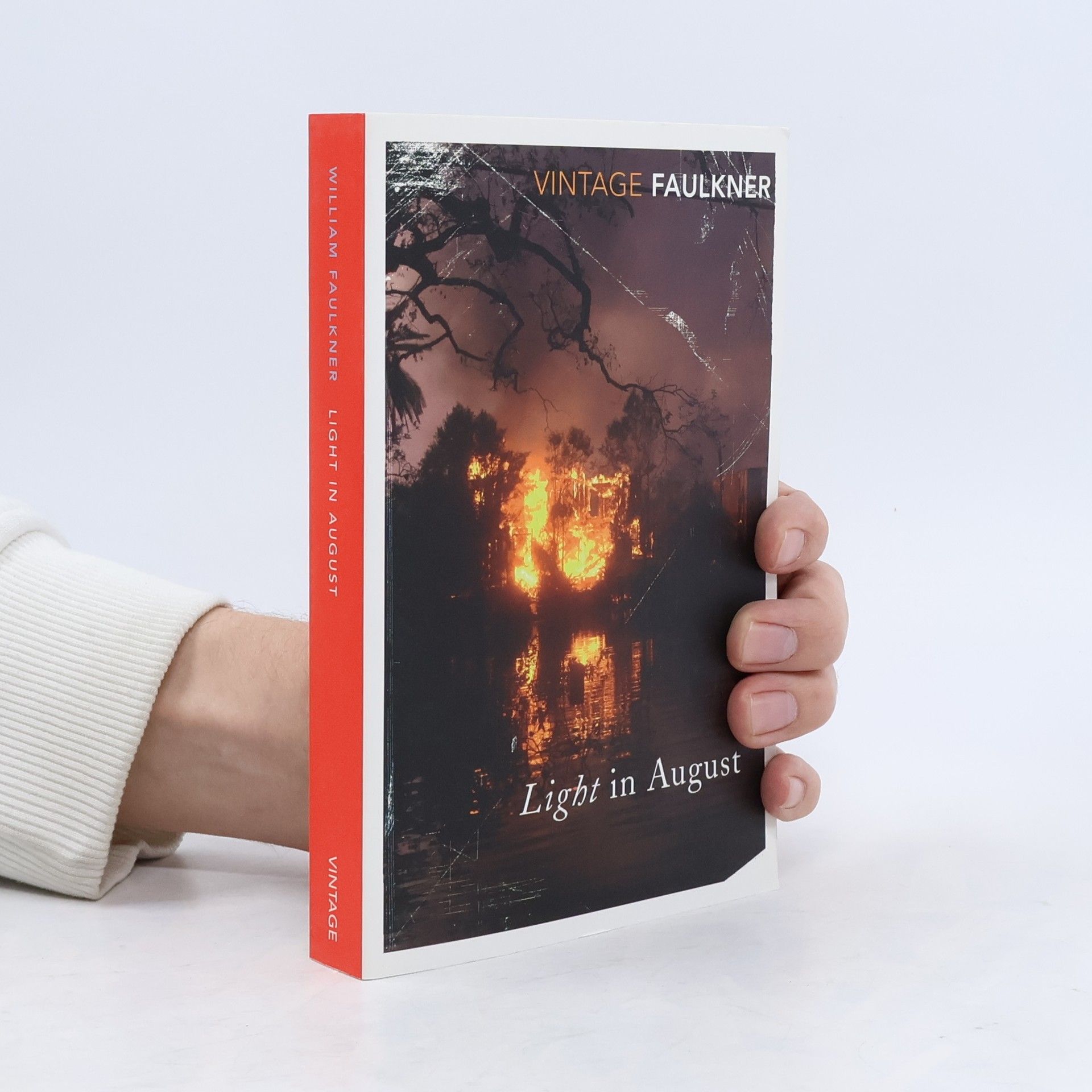 William Faulkner Light in August