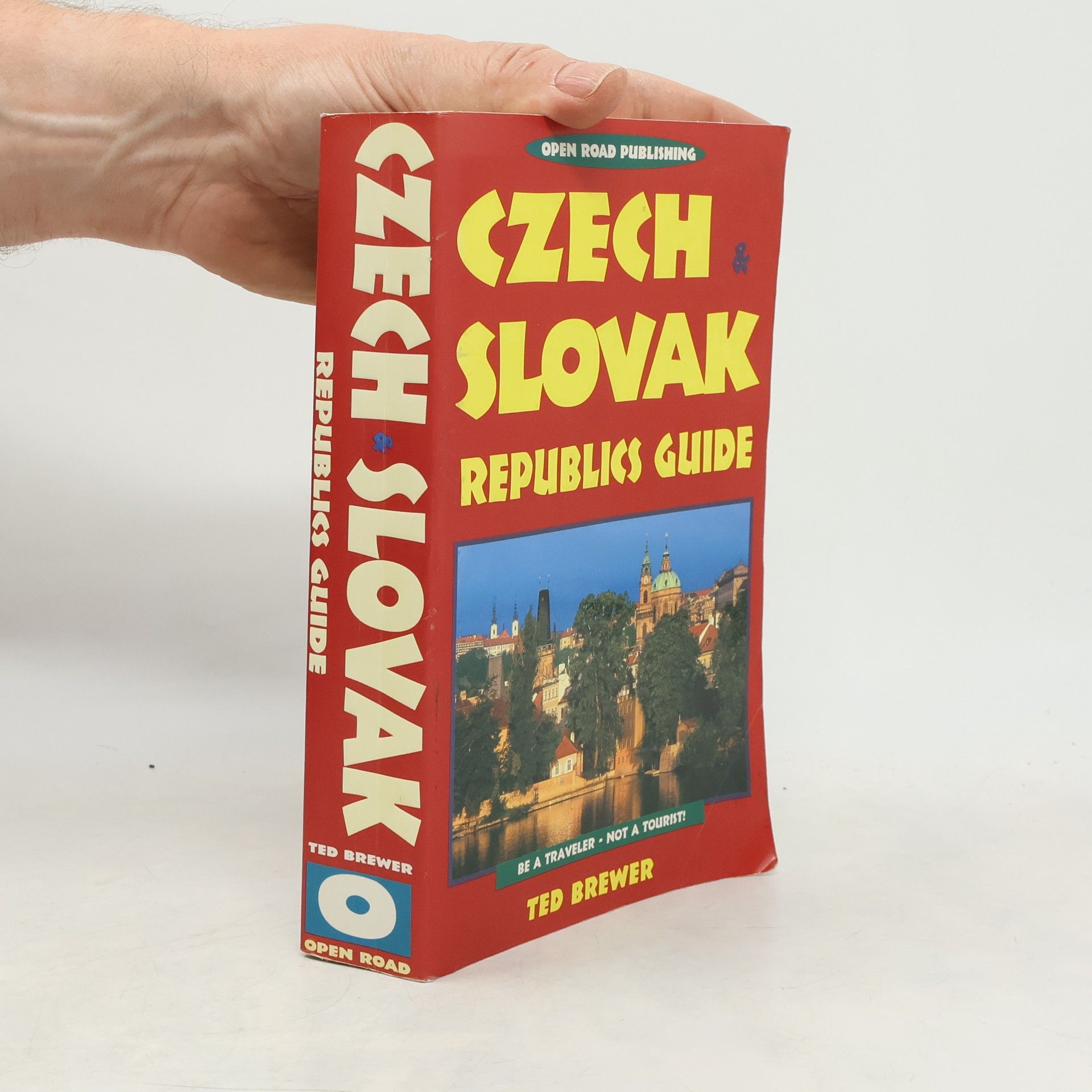 Ted Brewer Czech & Slovak Republics Guide