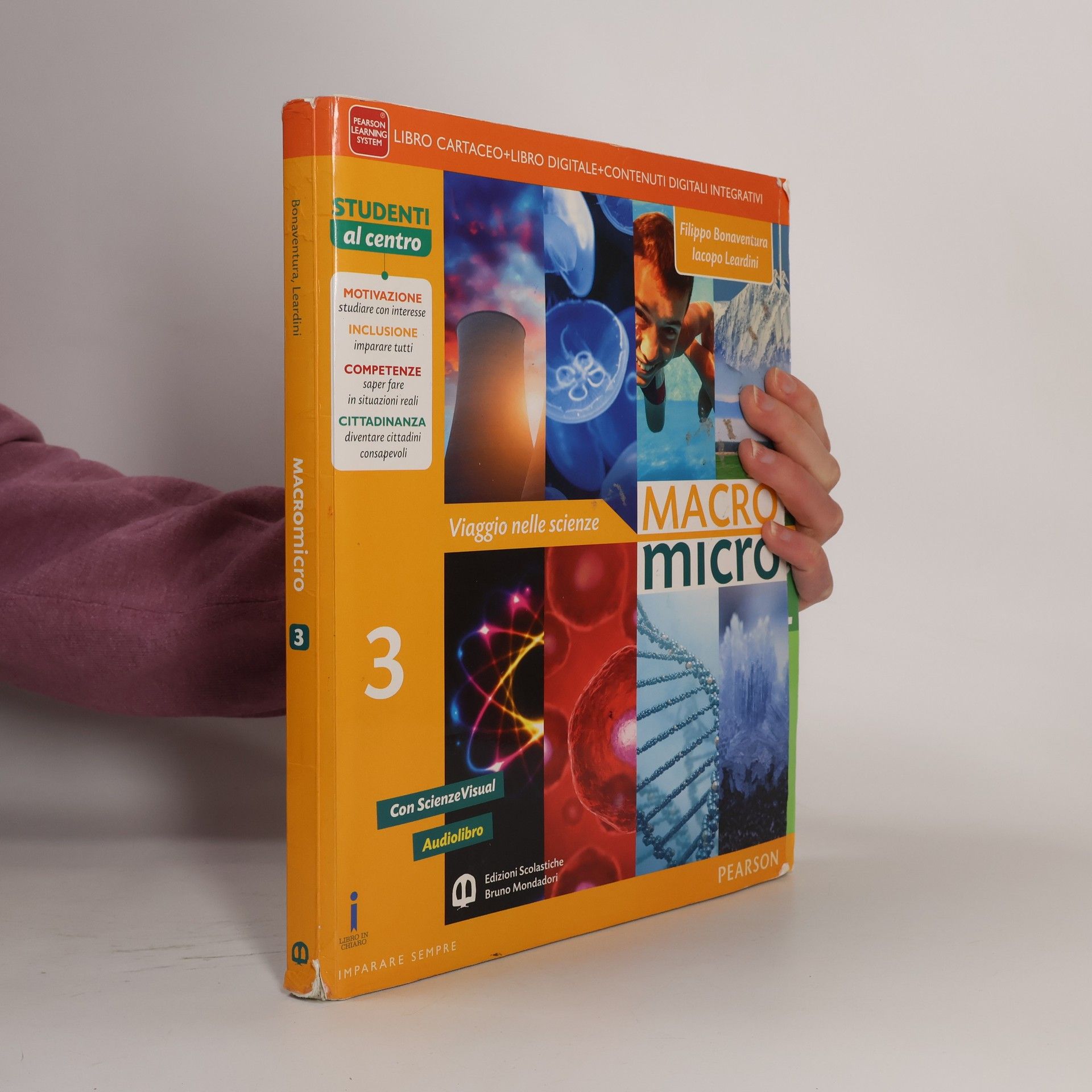 Auteurscollectief Macromicro 3