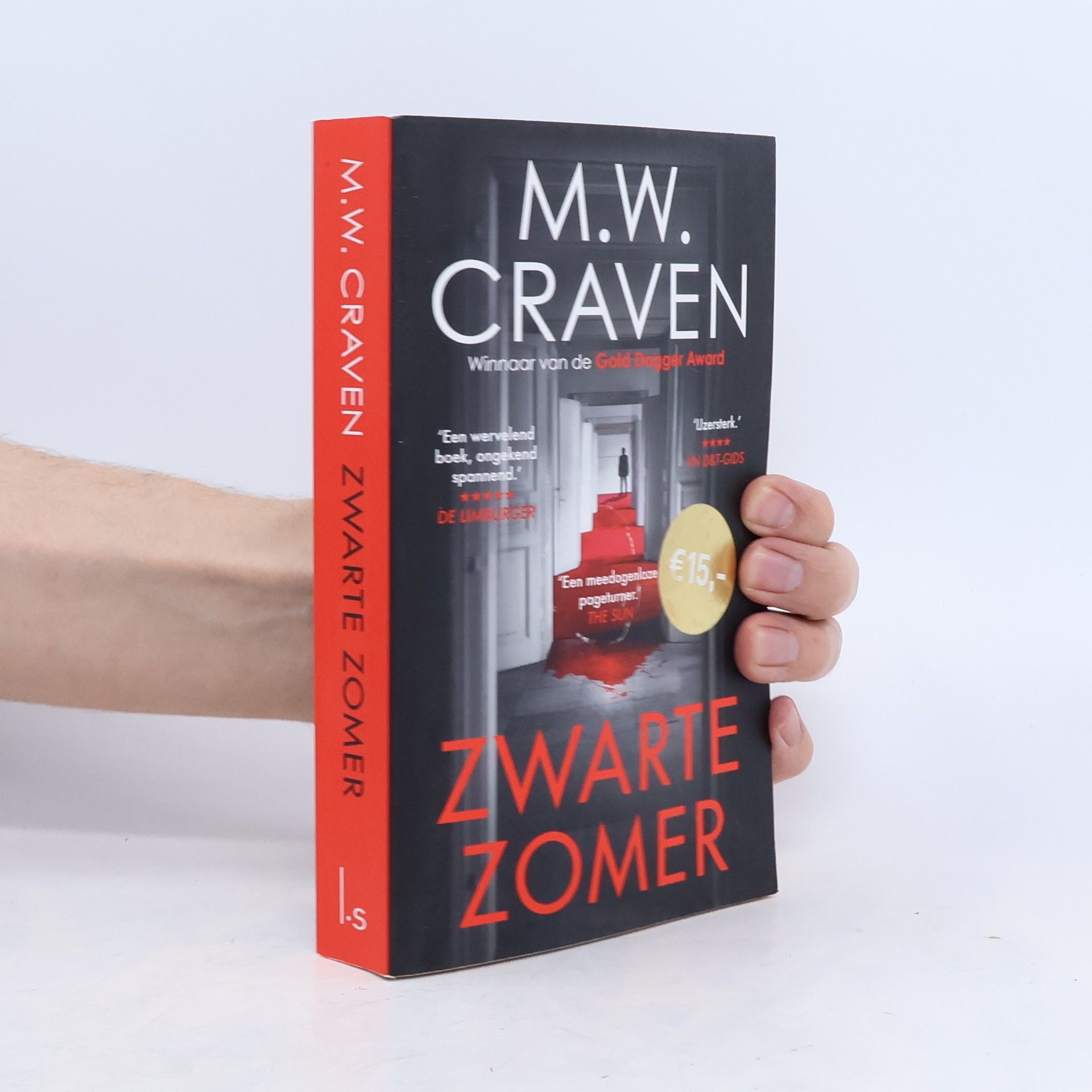 M.W. Craven Zwarte zomer