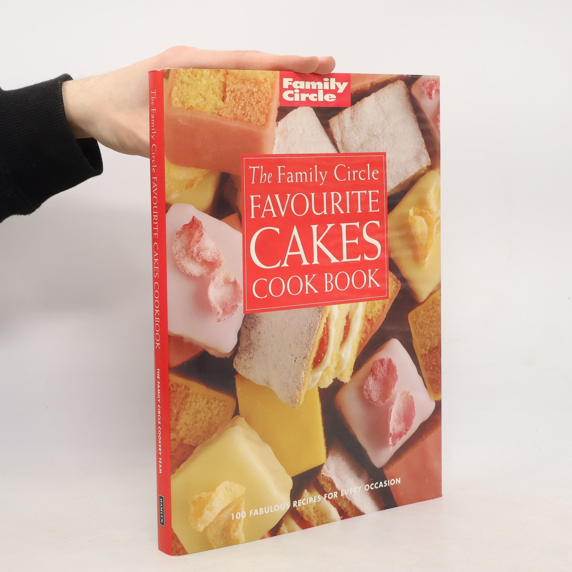 Kolektiv autorů "Family Circle" Cake Lover's Cookbook