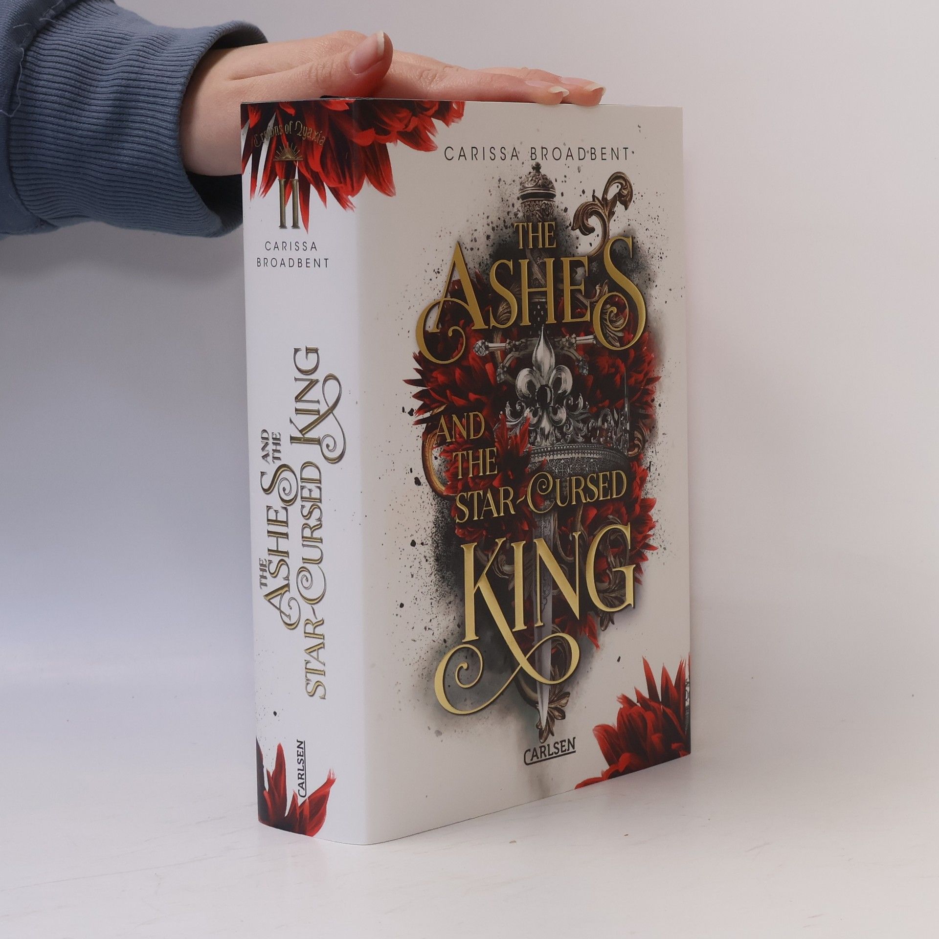 Carissa Broadbent The Ashes and the Star-Cursed King