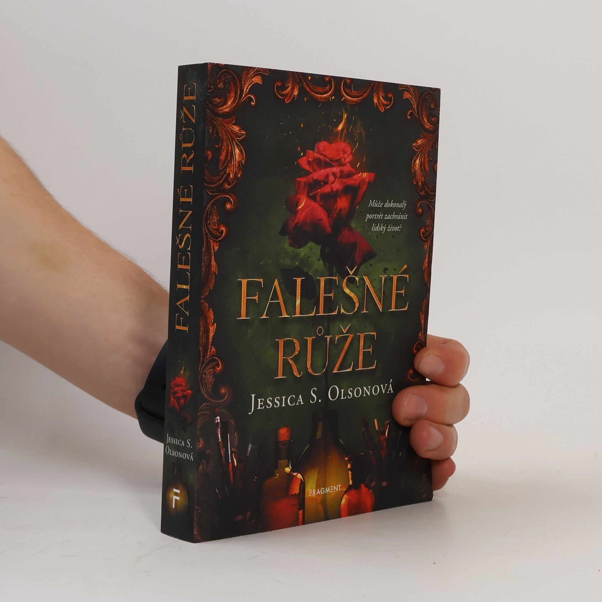 Jessica S. Olson Falešné růže
