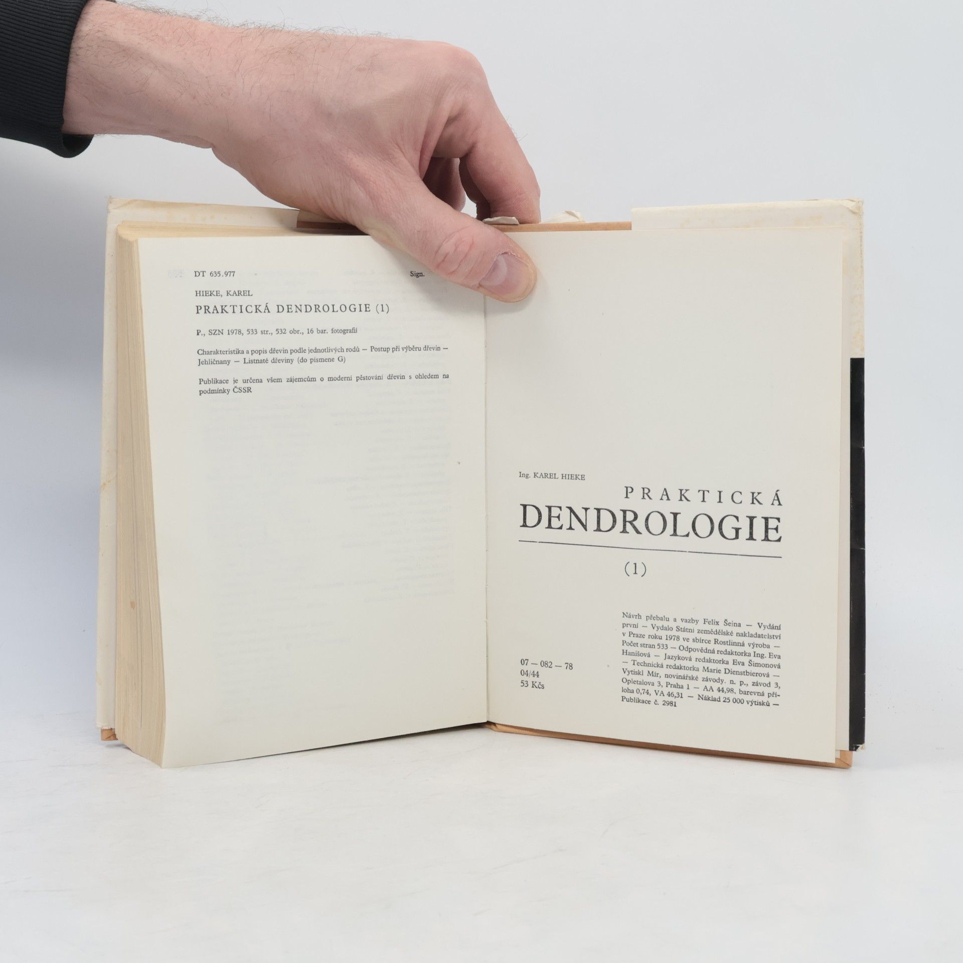 Karel Hieke Praktická dendrologie 1