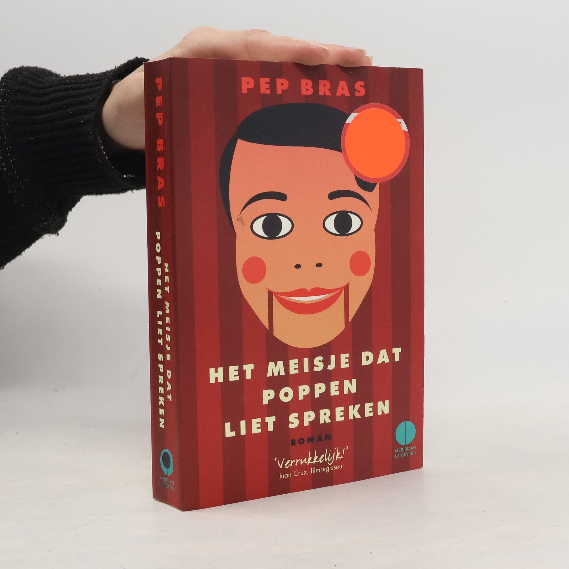 Het meisje dat poppen liet spreken