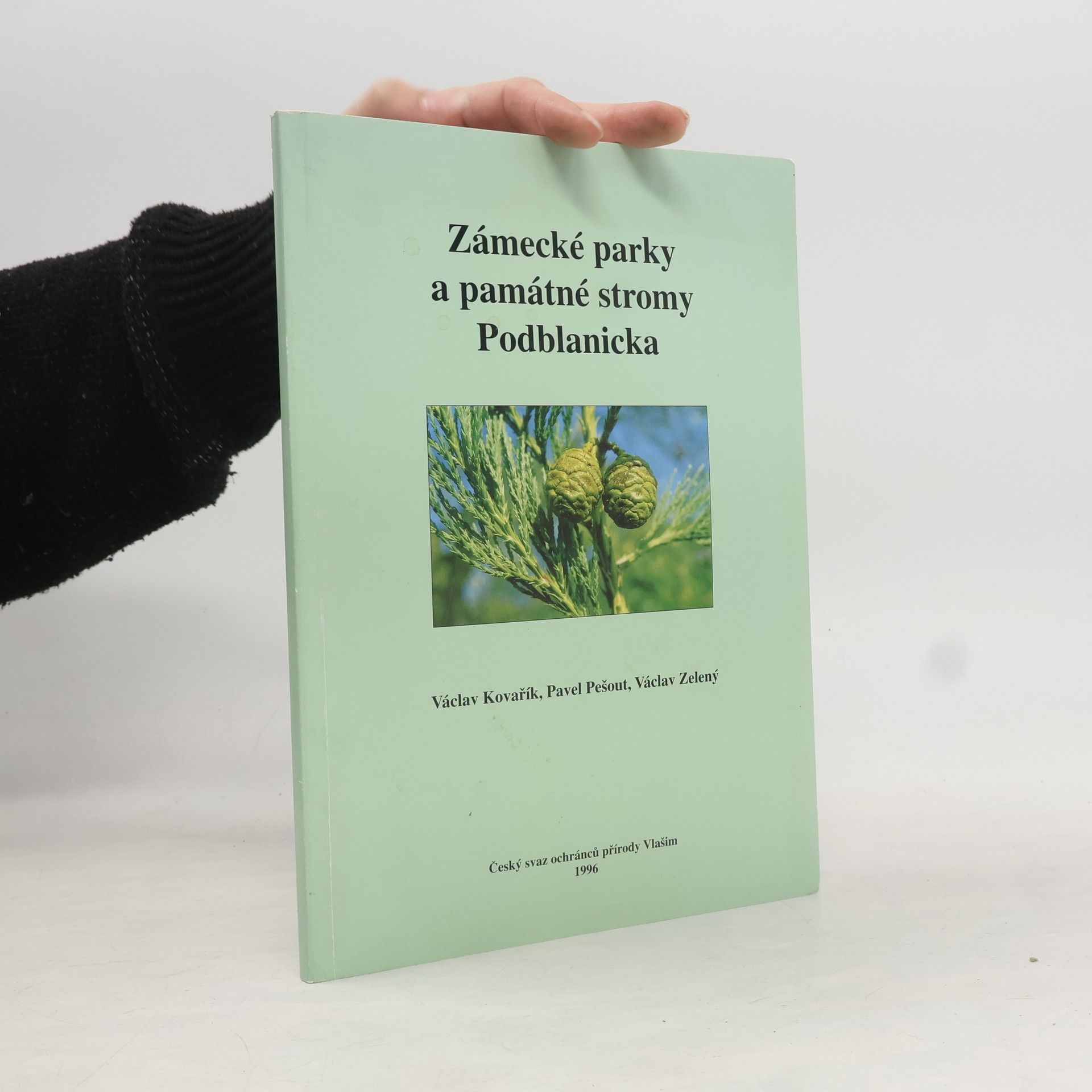 Pavel Pešout Zámecké parky a památné stromy Podblanicka