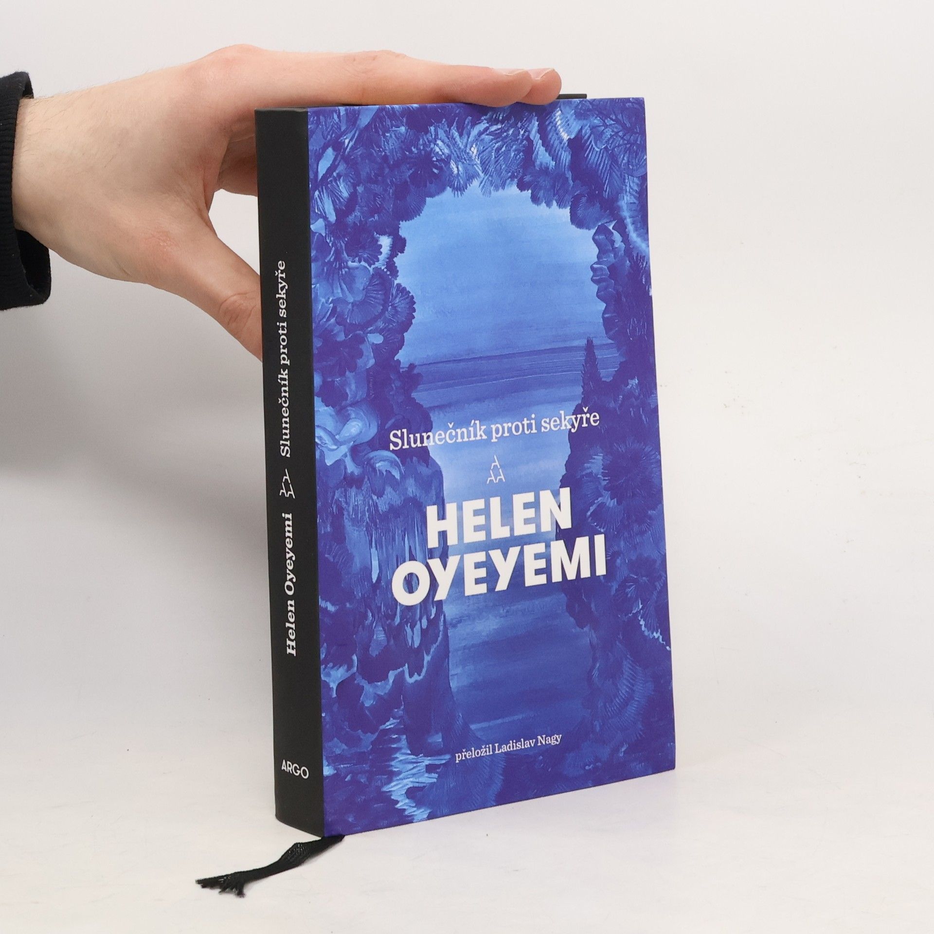 Helen Oyeyemi Slunečník proti sekyře