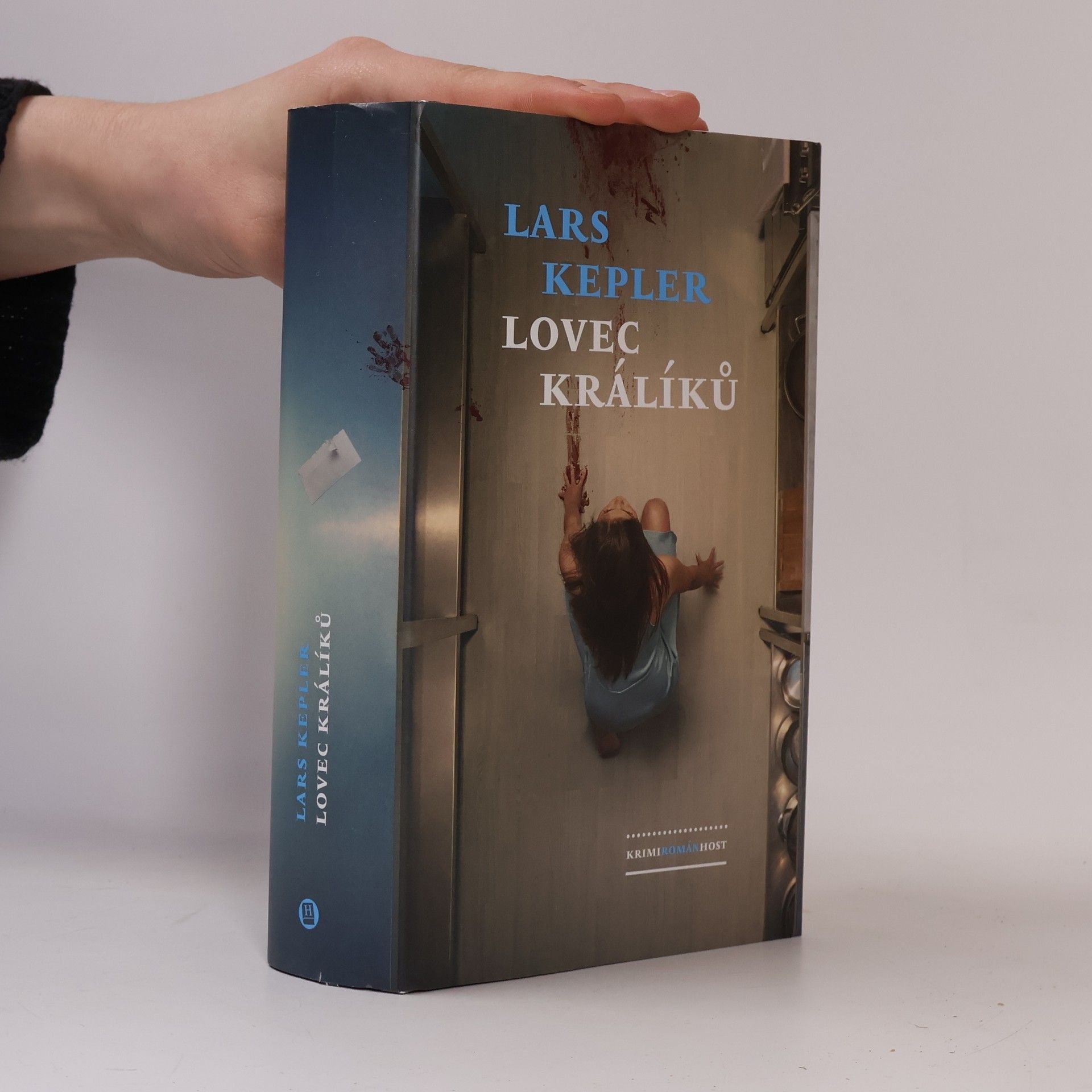 Lars Kepler Lovec králíků