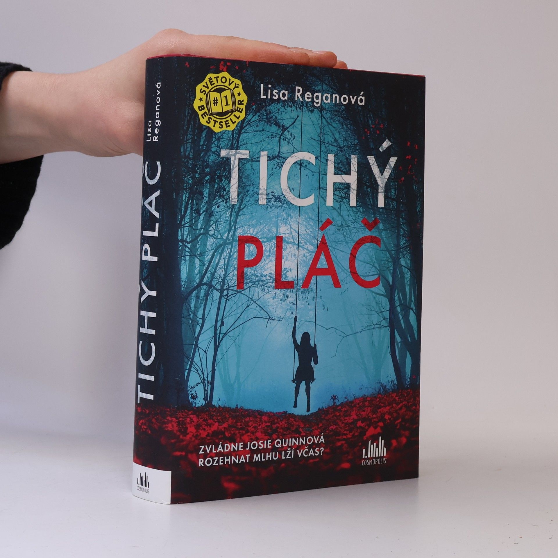 Lisa Regan Tichý pláč