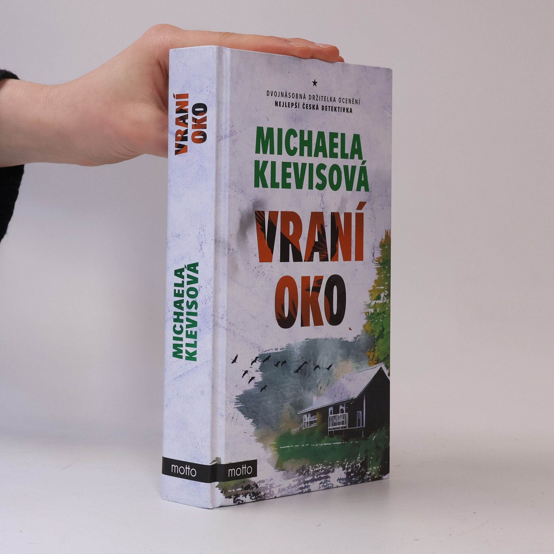 Michaela Klevisová Vraní oko