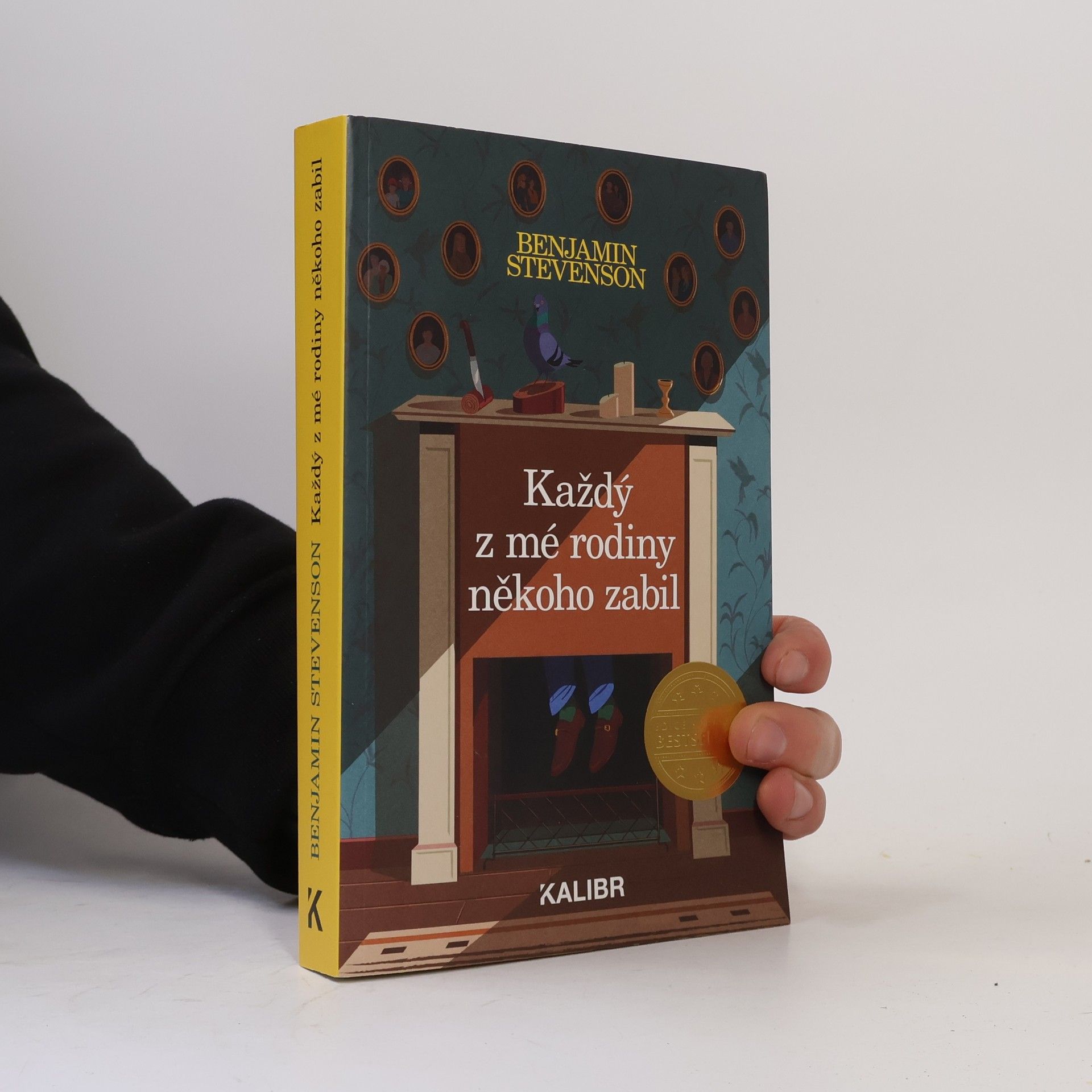 Benjamin Stevenson Každý z mé rodiny někoho zabil